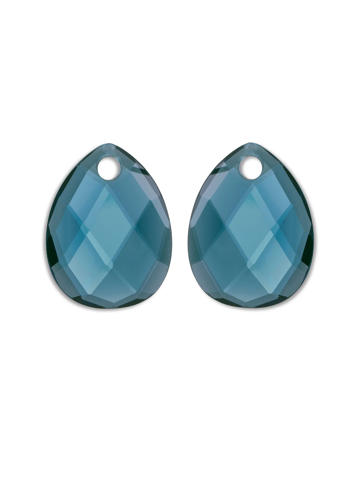 De Afterglow Ocean Topaz Quartz edelsteen is een elegant, licht element dat perfect past bij een kalme en heldere stijl. De afgeronde Afterglow-vorm voelt zacht aan en ligt prettig in het oor. De frisse blauwgroene glans vangt het licht subtiel en past bij zowel casual als verfijnde sieraden. Ocean Topaz Quartz wordt geassocieerd met zuiverheid, rust en emotionele balans. Deze steen komt mooi tot zijn recht in moderne oorknoppen of subtiele hangers. Voor vrouwen die van zachte kleuren en een serene uitstraling houden.
