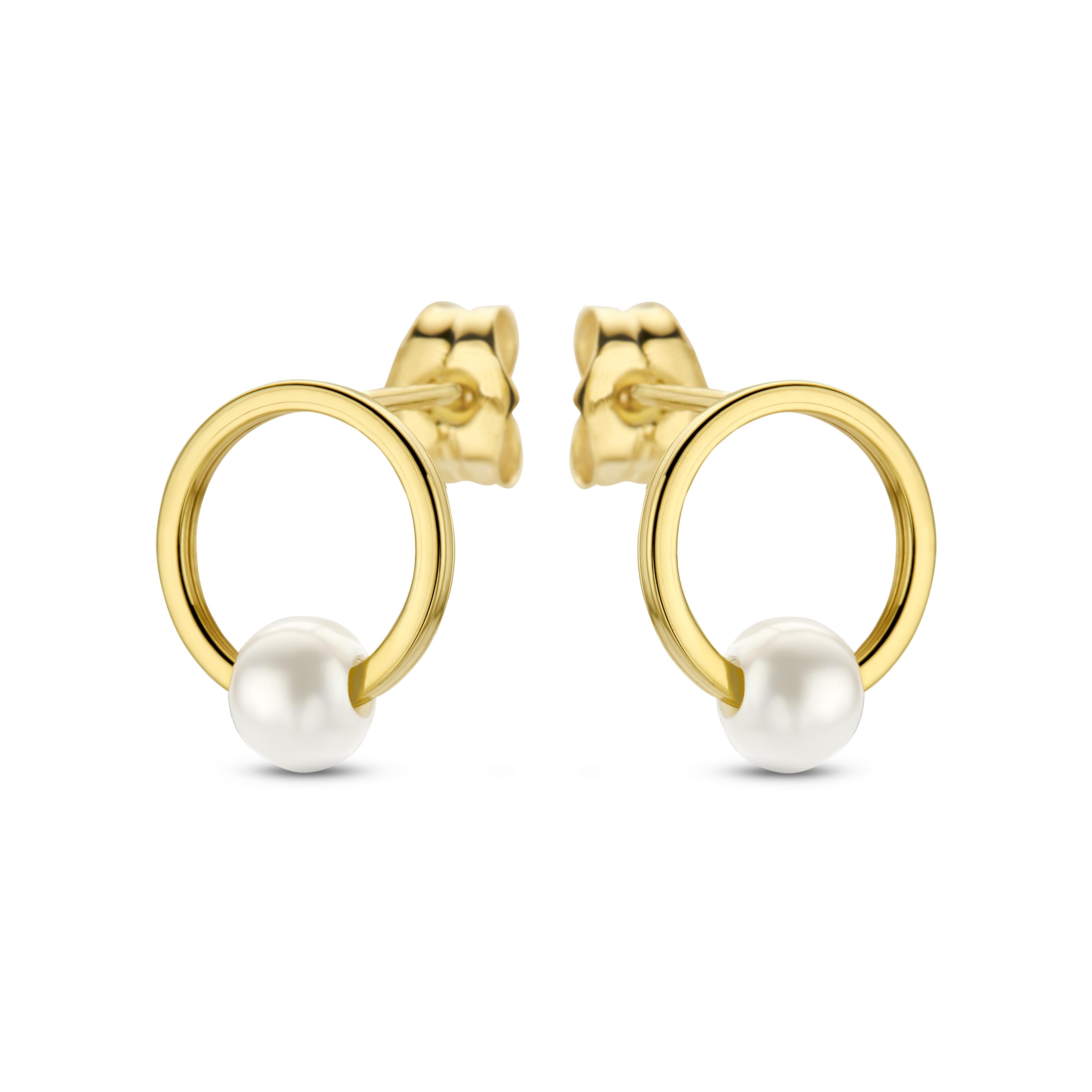 De SWING JEWELS PEARL 14K YELLOW GOLD OORBELLEN, modelnummer SWJE10224-Y14, zijn vervaardigd uit 14-karaats geelgoud. Deze creolen stralen elegantie uit en zijn perfect voor zowel dagelijkse als chique gelegenheden. Combineer ze met warme tinten voor een harmonieuze look. Ideaal als een verfijnde toevoeging aan elke sieradencollectie. Plaats ze gemakkelijk door het oorgat voor een tijdloze uitstraling.