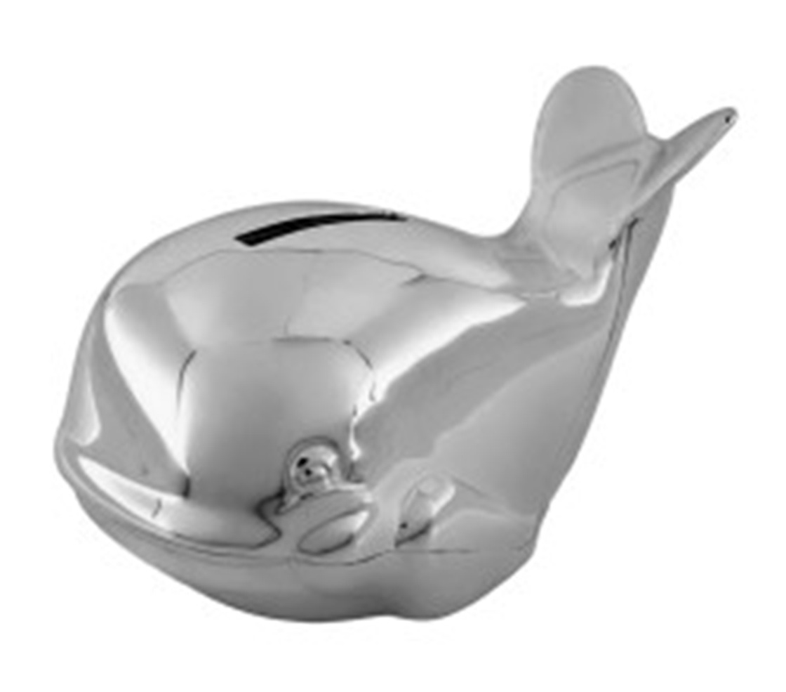 De Verzilverde Spaarpot Walvis | WG-06269-Z is een prachtig geboortegeschenk, doopgeschenk of verjaardag met een elegant design. Deze spaarpot, ideaal voor kinderkamers, is zowel decoratief als functioneel. Perfect om kleingeld in te sparen, waardoor sparen leuk wordt voor kinderen. Plaats het op een zichtbare plek, zoals een wandplank of op het dressoir in de babykamer, voor optimaal effect.