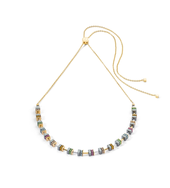 Dit is een collier van het merk Coeur de Lion gemaakt voor dames.