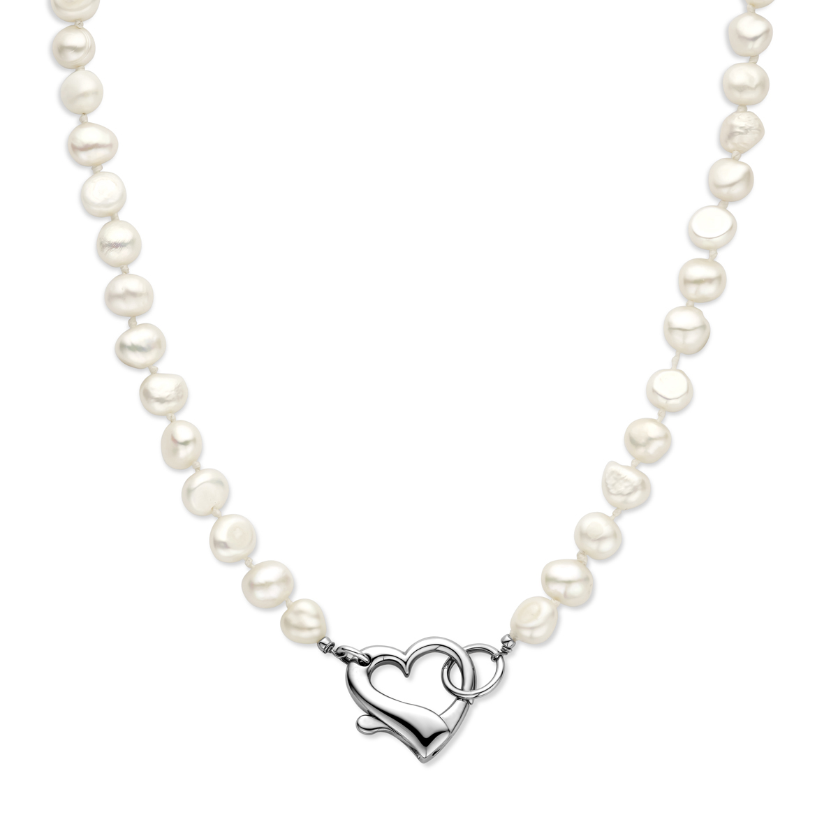 Gerhodineerd 925 zilveren collier uitgevoerd met parels en een hart slot. Het collier heeft een draaglengte van 45cm.