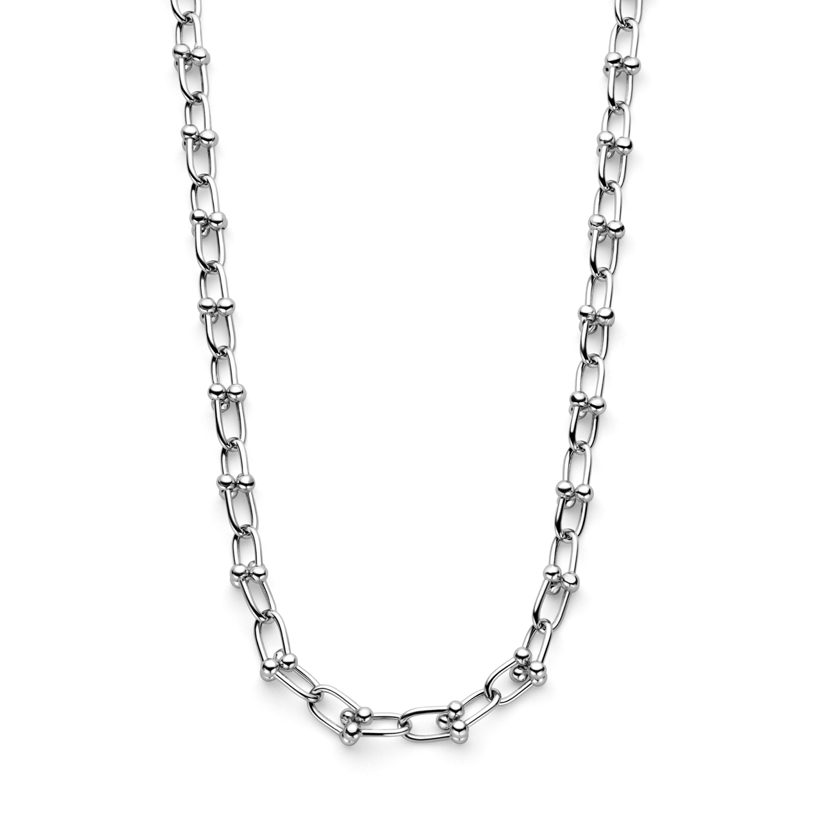 Gerhodineerd 925 zilveren collier met een schakelbreedte van 9mm. Het collier heeft een draaglengte van 45cm en is uitgevoerd met karabijn sluiting.
