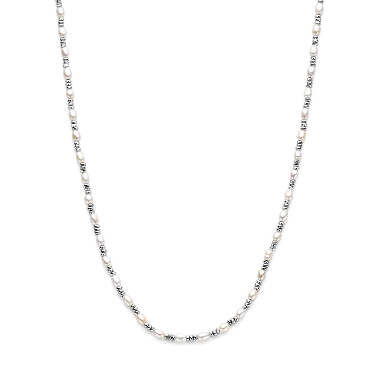 Gerhodineerd 925 zilveren collier uitgevoerd met zoetwaterparels en een karabijn sluiting. De schakelbreedte is 3mm.