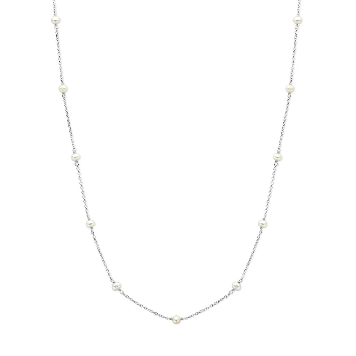 Gerhodineerd 925 zilveren collier uitgevoerd met parels. Het collier heeft een draaglengte van 41cm met 4cm extensie.
