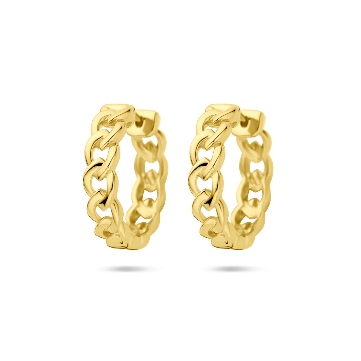 Verguld op 925 zilveren klapoorringen met een schakelmotief. De oorringen hebben een diameter van 18mm. Geen garantie op plating.