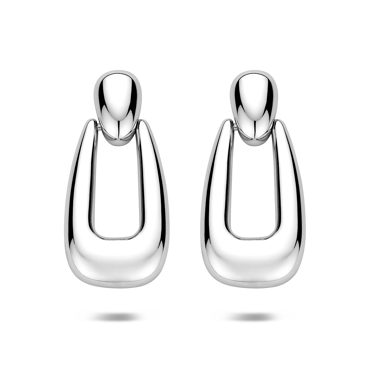 Gerhodineerd 925 zilveren oorhangers met een afmeting van 32,5x15,5mm.