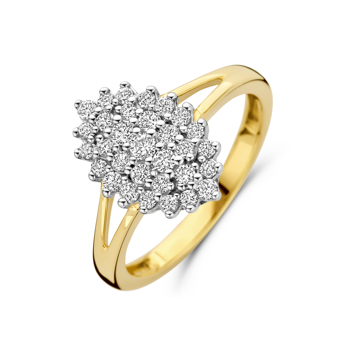 14k Geelgouden ring uitgevoerd met lab grown diamanten. De ring heeft een afmeting van 14x9.5mm. Het totale diamantgewicht is 0.48ct. Lab grown diamanten zijn diamanten die ontstaan in een laboratorium. Onder extreem hoge druk en temperatuur wordt het natuurlijk ontstaansproces nagebootst met als eindresultaat een diamant met dezelfde chemische eigenschappen maar met een andere oorsprong.