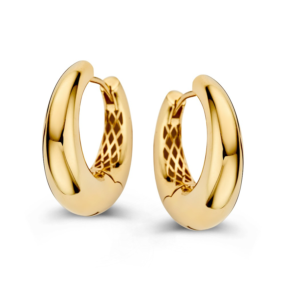 Bolle, geelgouden oorringen.