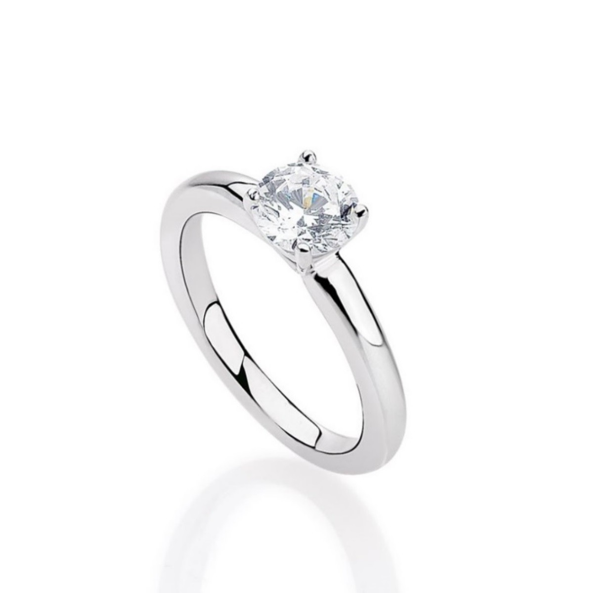 Solitaire Ring B2D01 is een verfijnd sieraad, vervaardigd uit 925 sterling zilver, met een solitaire zirkoon als eye catcher. Draag deze elegante ring solo voor een subtiele uitstraling, of combineer met andere zilveren accessoires voor een gelaagd effect. Verkrijgbaar in verschillende maten. 