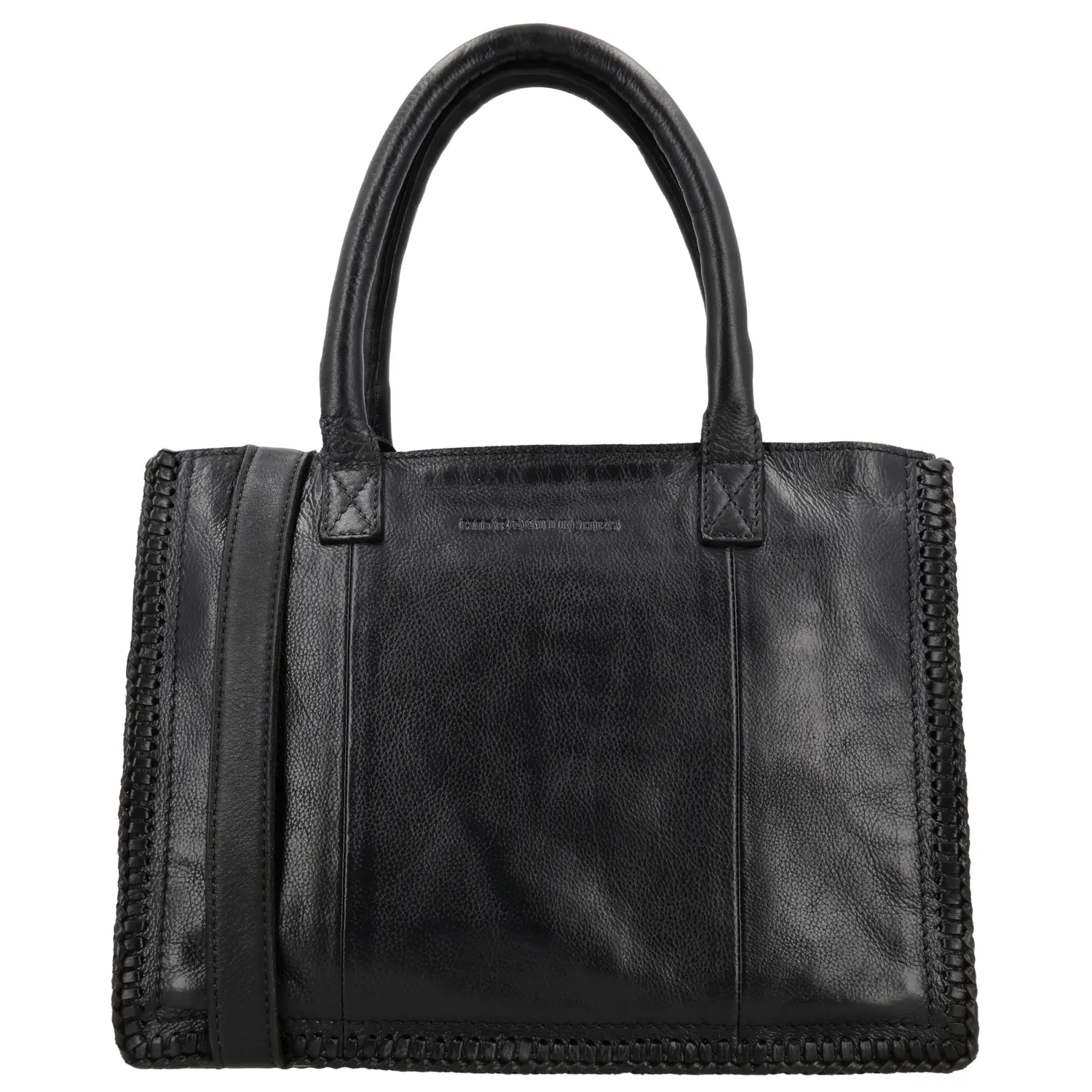 De Hide & Stitches Inspired by Country Handtas is een stijlvolle en praktische tas, ontworpen voor dagelijks gebruik. Gemaakt van hoogwaardig leer en afgewerkt met een gevlochten rand, straalt deze tas karakter en klasse uit.

De binnenkant is slim ingedeeld met een tussenvak, een ritsvak, een telefoonvak en meerdere pasjesvakjes, zodat je jouw spullen overzichtelijk kunt opbergen. Aan de achterkant bevindt zich een extra ritsvak voor snelle toegang tot je essentials. De tas heeft twee stevige handvatten en wordt geleverd met een verstelbare en afneembare schouderband, zodat je hem ook comfortabel over de schouder kunt dragen.


Kenmerken:
• Gemaakt van leer
• Gevlochten rand als detail
• Binnenin een tussenvak
• Ritsvak aan de binnenkant
• Telefoonvak en pasjesvakjes
• Ritsvak aan de achterkant
• Verstelbare en afneembare schouderbandDe Hide & Stitches Inspired by Country Handtas is een stijlvolle en praktische tas, ontworpen voor dagelijks gebruik. Gemaakt van hoogwaardig leer en afgewerkt met een gevlochten rand, straalt deze tas karakter en klasse uit.