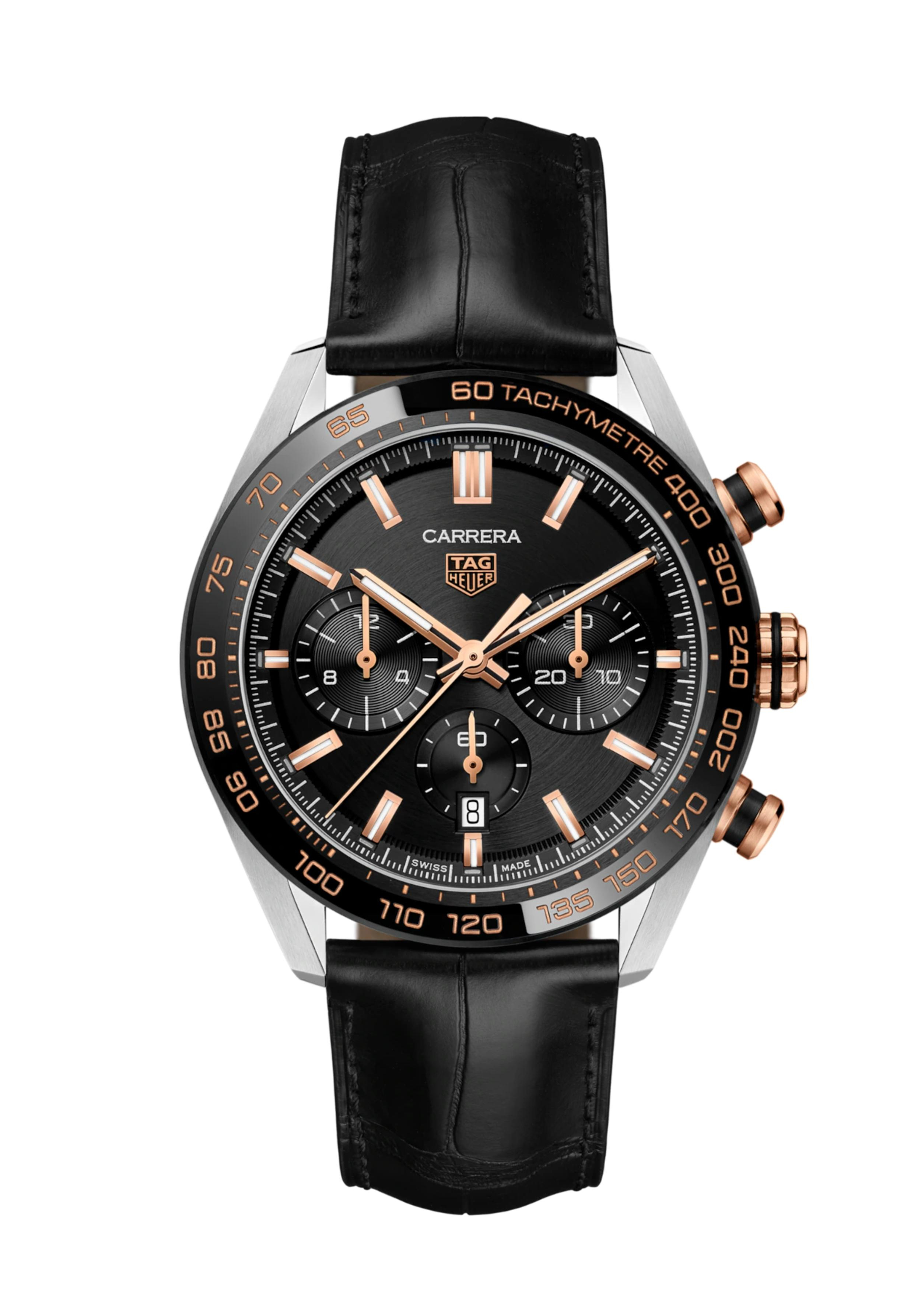 Dit TAG Heuer horloge behoort tot de TAG Heuer Carrera Automatic collectie. Referentienummer: CBN2A5A.FC6481.

In weelderig chique zwart en roségoud, zet deze Carrera een verblindend nieuw tempo in de prestigieuze tijdwaarneming. Gehuisvest in een 44-mm stalen gepolijste, fijn geborstelde kast, is de legendarische Calibre HEUER02 automatisch uurwerk nu uitgerust met prachtige versieringen.

Dit Carrera horloge heeft een stalen gepolijste, fijn geborstelde kast van 44MM met 18K roségouden details. Het horloge heeft een Heuer 2 automatisch uurwerk.

Uw TAG Heuer horloge is 24 maanden na aankoop beschermd onder fabricage garantie. De duur van de garantieperiode van 2 jaar kan worden verlengd naar 5 jaar. Om dit te doen, nodigen wij u uit om een account aan te maken of in te loggen op uw MyTAGHeuer online account en vervolgens uw horloge te registreren. U ontvangt dan een gratis garantieverlenging van 3 jaar.