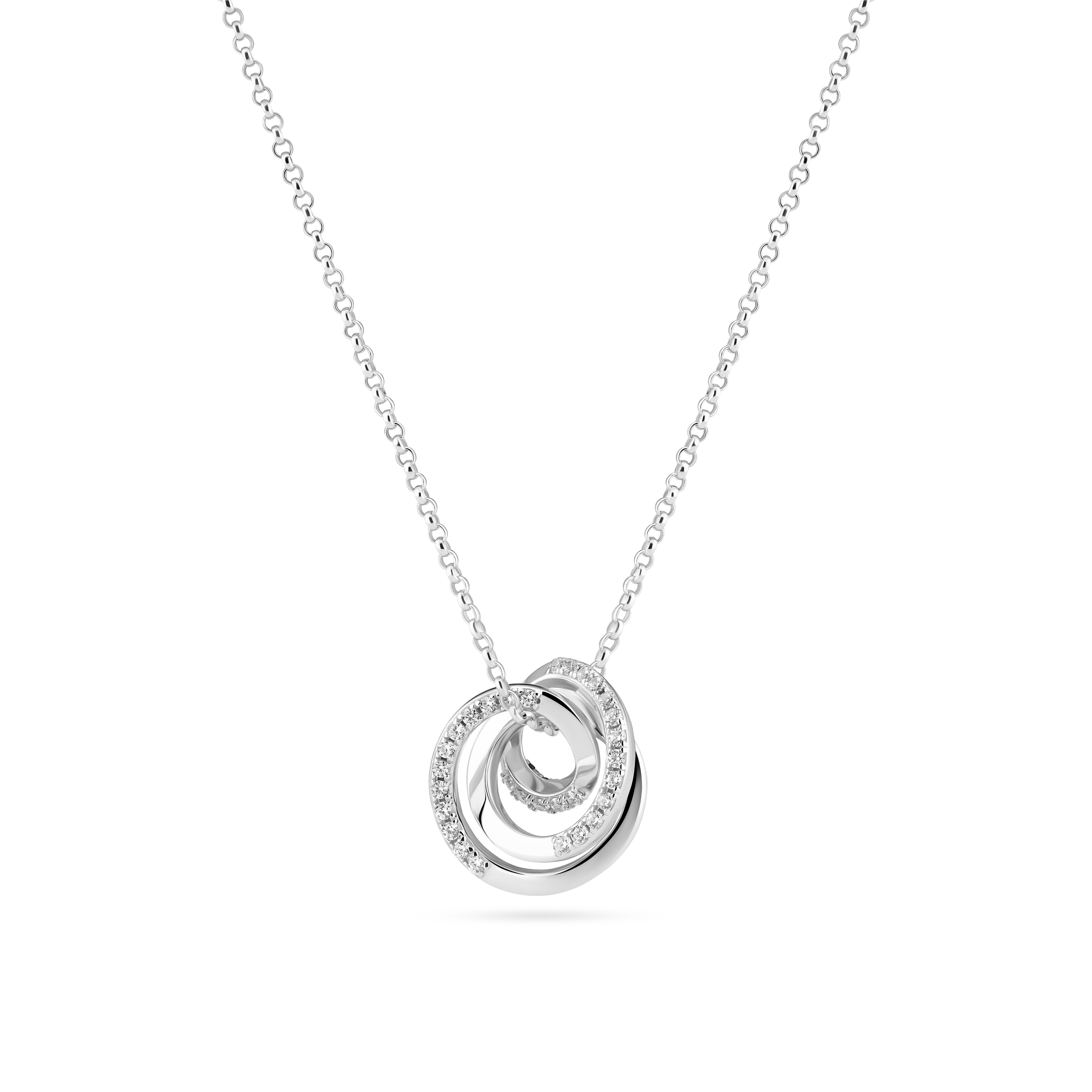 Zilveren collier met hanger zirkonia.
Lengte van het collier is verstelbaar met een maximale lengte van 45 cm.