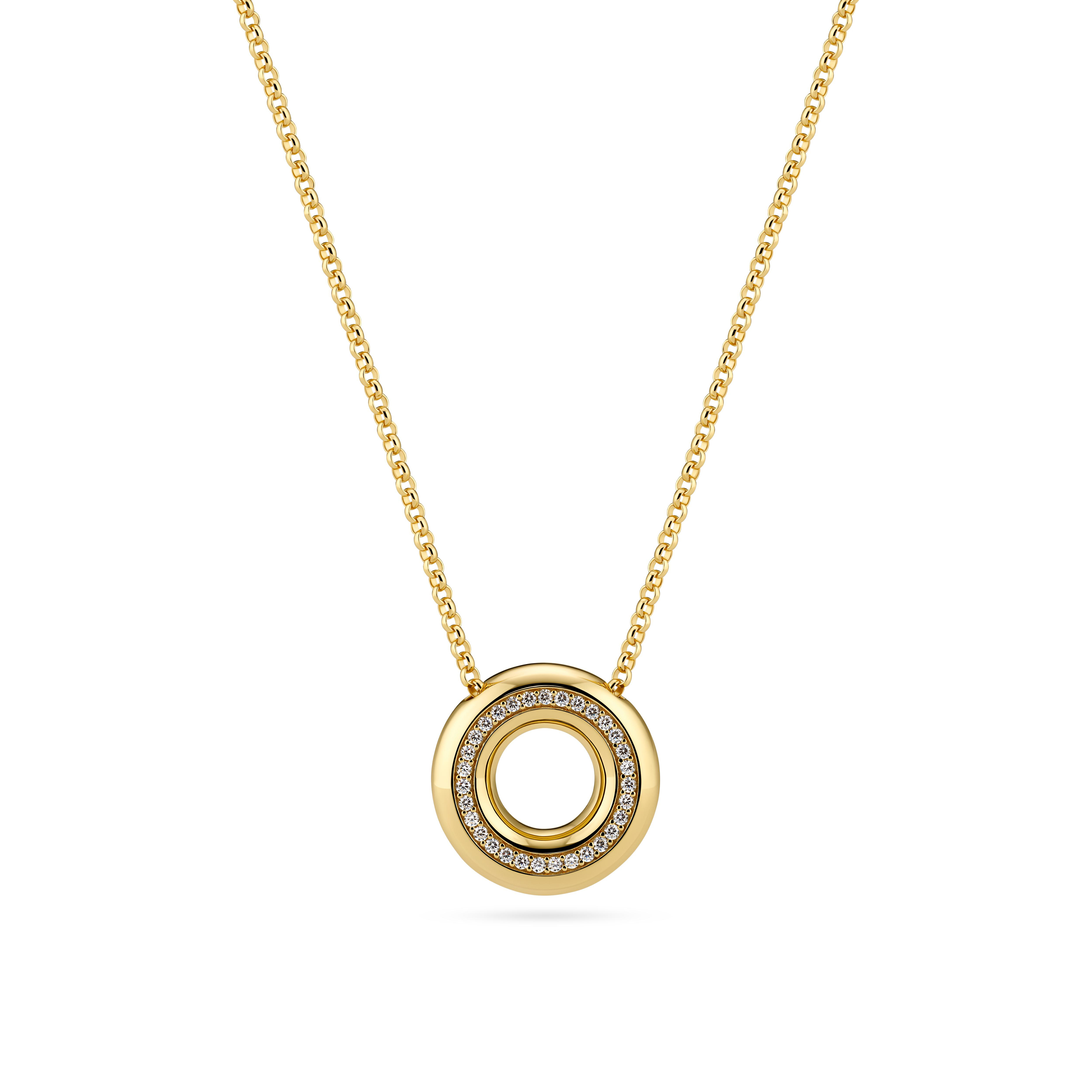 Collier zilver verguld met hanger voorzien van zirkonia van het merk Sif Jakobs.
Lengte van het collier is verstelbaar met een maximale lengte van 45 cm.