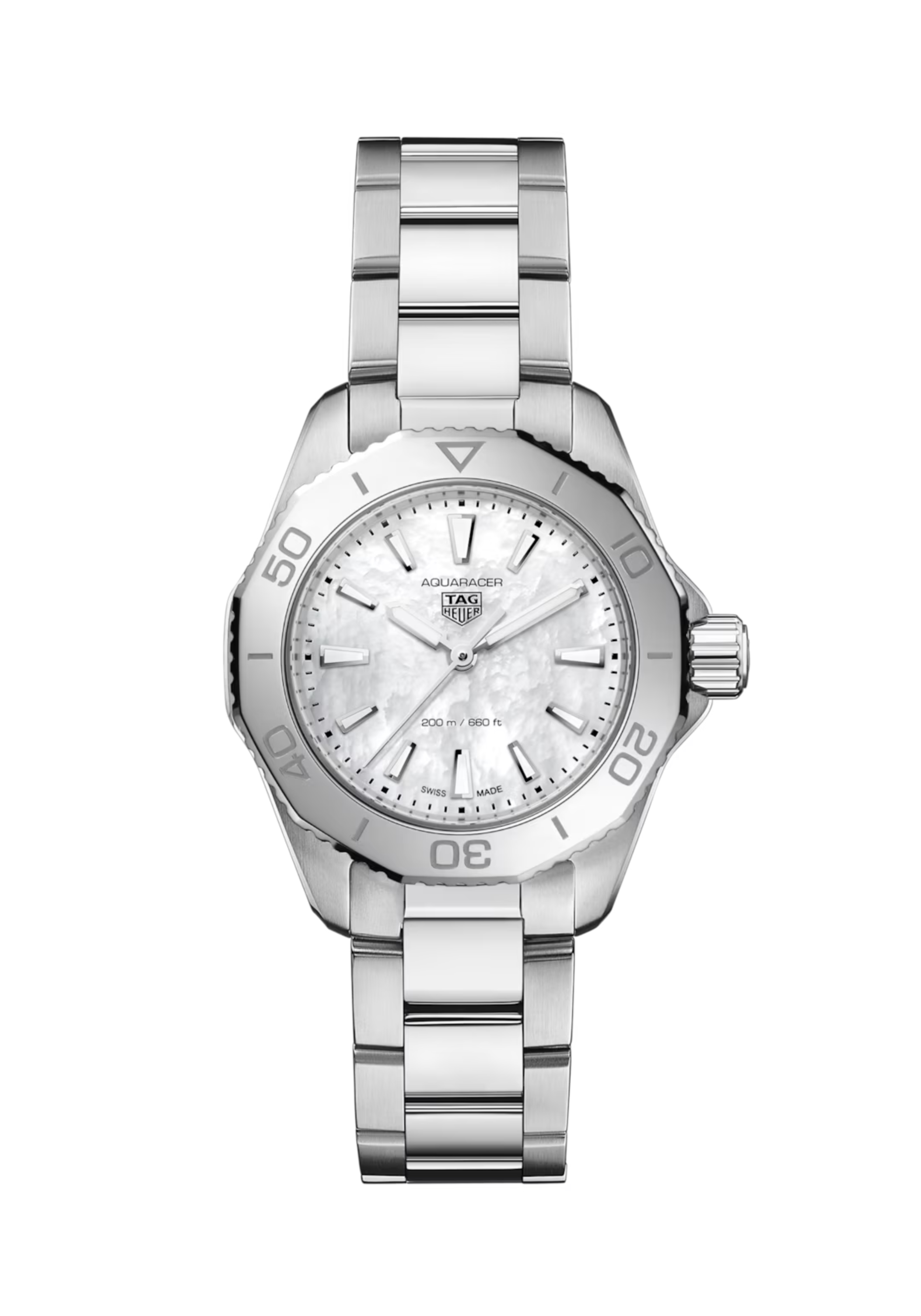 Dit TAG Heuer horloge behoort tot de Aquaracer collectie.
 
Referentienummer: WBP1418.BA0622

Deze TAG Heuer Aquaracer is gebouwd voor zware prestaties en een uitzonderlijke stijl en is een veelzijdig horloge dat overal mee naartoe kan en alles kan. Dankzij de dramatische nieuwe wijzerplaat en superieure ergonomie is het een stimulans om tot het uiterste te gaan.

De TAG Heuer Aquaracer Professional 200 is voorzien van een quartz uurwerk en de kast is gemaakt van edelstaal. Het horloge heeft een diameter van 30 mm en is getest op een waterdichtheid van 20 ATM / 200 meter. De horlogeband is gemaakt van edelstaal

Uw TAG Heuer horloge is 24 maanden na aankoop beschermd onder fabricage garantie. De duur van de garantieperiode van 2 jaar kan worden verlengd naar 5 jaar. Om dit te doen, nodigen wij u uit om een account aan te maken of in te loggen op uw MyTAGHeuer online account en vervolgens uw horloge te registreren. U ontvangt dan een gratis garantieverlenging van 3 jaar.