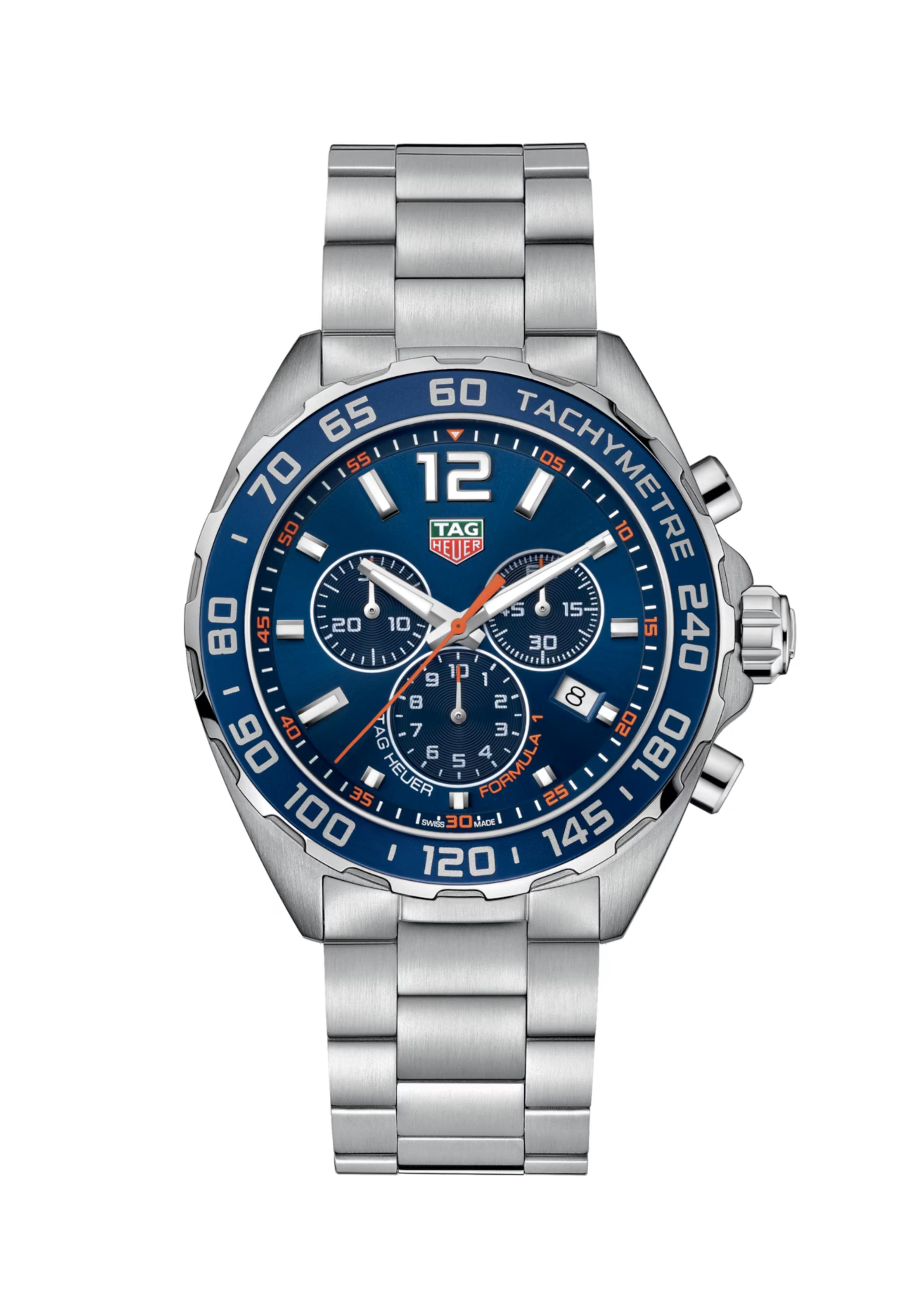 Dit TAG Heuer horloge CAZ1014.BA0842 behoort tot de Formula 1 collectie. 

Referentienummer: CAZ1014.BA0842

De TAG Heuer Formula 1 is voorzien van een quartz uurwerk en de kast is gemaakt van edelstaal. Het horloge heeft een diameter van 43 mm en is getest op een waterdichtheid van 20 ATM / 200 meter. De horlogeband is gemaakt van edelstaal. 
De gekerfde en geribbelde race-bezel is van gepolijst roestvrij staal en aluminium. Super-LumiNova® toegepaste indexen, grote “12” en wijzers voor betere leesbaarheid. De iconische geschroefde kroon heeft een 'Easy Grip'-afwerking voor een betere hantering met autohandschoenen.

Uw TAG Heuer horloge is 24 maanden na aankoop beschermd onder fabricage garantie. De duur van de garantieperiode van 2 jaar kan worden verlengd naar 5 jaar. Om dit te doen, nodigen wij u uit om een account aan te maken of in te loggen op uw MyTAGHeuer online account en vervolgens uw horloge te registreren. U ontvangt dan een gratis garantieverlenging van 3 jaar.