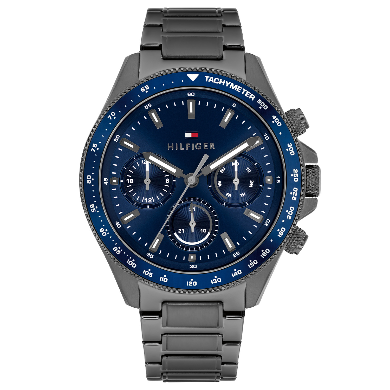 Tommy Hilfiger TH1792212 Horloge Heren Staal 44mm
Dit specifieke horloge van Tommy Hilfiger uit de Clark serie met artikelnr: TH1792212 is een sportief herenhorloge die niet in je collectie mag ontbreken. Het stalen herenhorloge heeft een ronde gunmetal kast met een aluminium bezel met tachymeter en een blauwe wijzerplaat met een dag, datum en 24-uursaanduiding. Aan de kast zit een stalen gunmetal schakelband met een vouwsluiting. Het horloge heeft een mineraalglas, een doorsnee van 44mm en is 5ATM.  

Het merk:
Sinds de lancering van het merk in 1985 is Tommy Hilfiger wereldwijd bekend geworden als pionier van de klassieke Amerikaanse coole stijl. Geïnspireerd door de iconische popcultuur en het Amerikaanse erfgoed. De dames en herencollectie van dit seizoen bestaan uit minimalistische silhouetten en rustieke lederen details. De herenhorlogecollectie biedt iconische uurwerken met roestvrijstalen, lederen en siliconen banden.

Specificaties:
- Mineraalglas
- Ronde kast 44mm
- Stalen gunmetal kast
- Blauwe wijzerplaat
- Stalen gunmetal schakelband 
- 5ATM