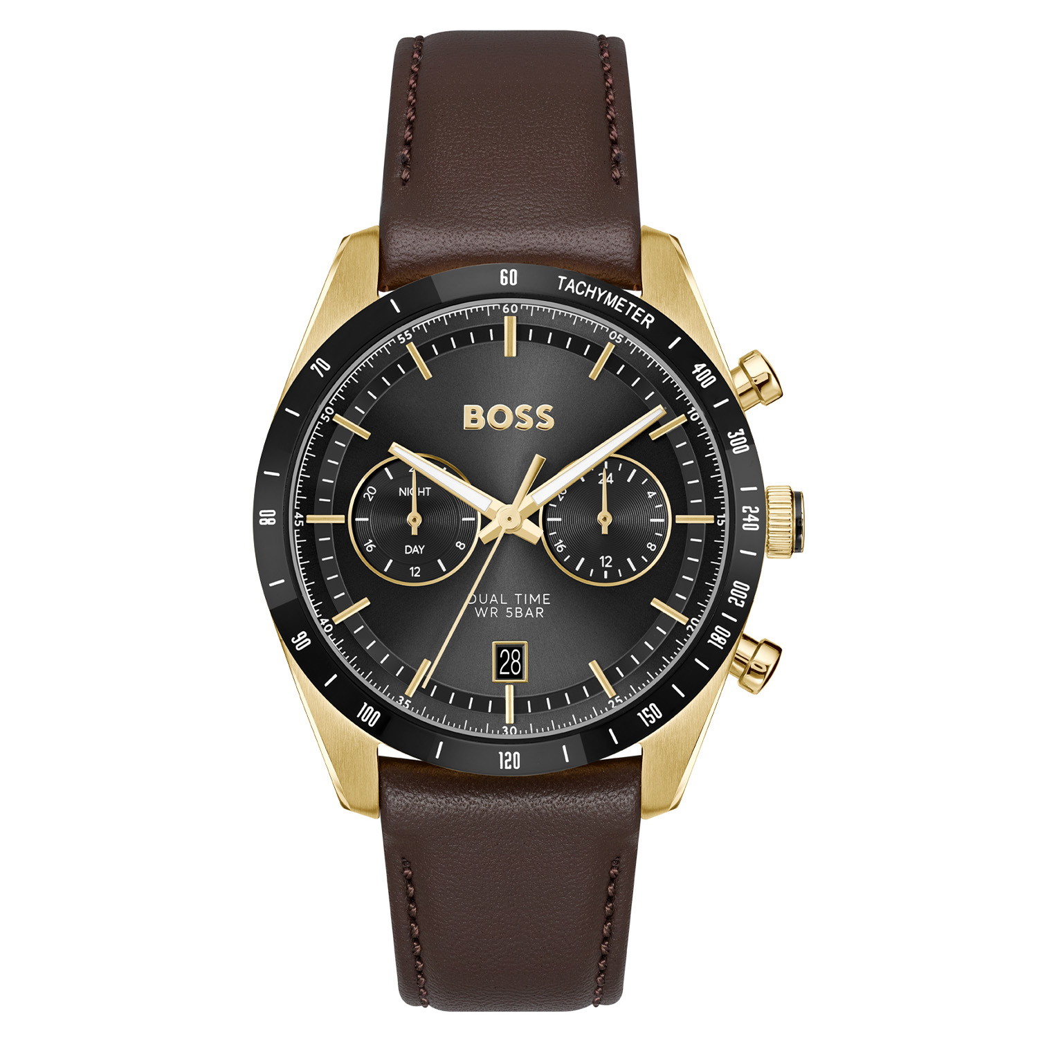 BOSS HB1514285 TOURMASTER Herenhorloge 41mm
Dit BOSS horloge uit de TOURMASTER serie met artikelnr: HB1514285 heeft een luxe sportieve uitstraling. Meer dan een horlogeaccessoire is dit horloge een symbool van sportieve luxe stijl en de sensatie van de tijd. Verrijk uw pols met een horloge dat de essentie van racen belichaamt, waar snelheid en verfijning samenkomen in een naadloze combinatie van vorm en functie. Dit herenhorloge valt op door zijn stalen goudkleurige horlogekast met een zwarte bezel met een tachymeter en zijn zwarte sunray wijzerplaat met dubbele tijdsaanduiding en een datum. Opvallend zijn de fijne wijzers, subeyes en fijne uurstrepen. Aan de kast zit een bruine lerenband met een gespsluiting. Het horloge heeft een doorsnee van 41mm met een mineraalglas en is 5ATM. 

HET MERK:
HUGO BOSS is afgestemd op levensstijlen waar het gaat om kwaliteit en precisie. Het wereldwijde fashionlabel is verdeeld in twee merken: BOSS en HUGO. Het merk BOSS biedt geavanceerde, moderne horloges gericht op kwaliteit en design om een onberispelijke look te creëren – of het nu zakelijk, casual of sportief is. De horloge collectie van BOSS is perfect afgestemd op levensstijlen waar het gaat om kwaliteit en precisie. BOSS is op maat gemaakt in een onberispelijke stijl.

Blijf stijlvol bij de tijd. Voor de BOSS-vrouw is stijl het handelsmerk en draait alles om
details. Breng uw look naar een hoger niveau met onze nieuwe en kenmerkende horlogecollectie.

SPECIFICATIES:
- Mineraalglas
- Ronde kastvorm, Ø 41mm
- Stalen goudkleurige horlogekast
- Zwarte wijzerplaat
- Bruine lerenband
- Dubbele tijdsaanduiding en datum
- 5ATM