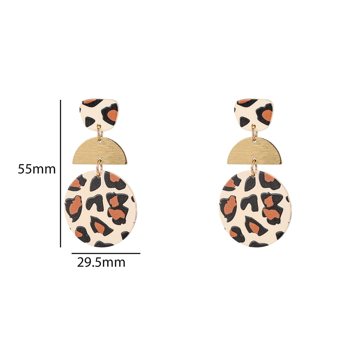 De Day & Eve Oorstekers Long Round Dangle - White Leopard met modelnummer E55051-3 zijn stijlvolle stud oorbellen met een opvallend lang, rond ontwerp. Perfect om zowel dagelijks als bij speciale gelegenheden te dragen. Combineer deze oorstekers met elegante outfits of geef een casual look een modieus accent. Voeg een vleugje flair toe aan je dagelijkse stijl!