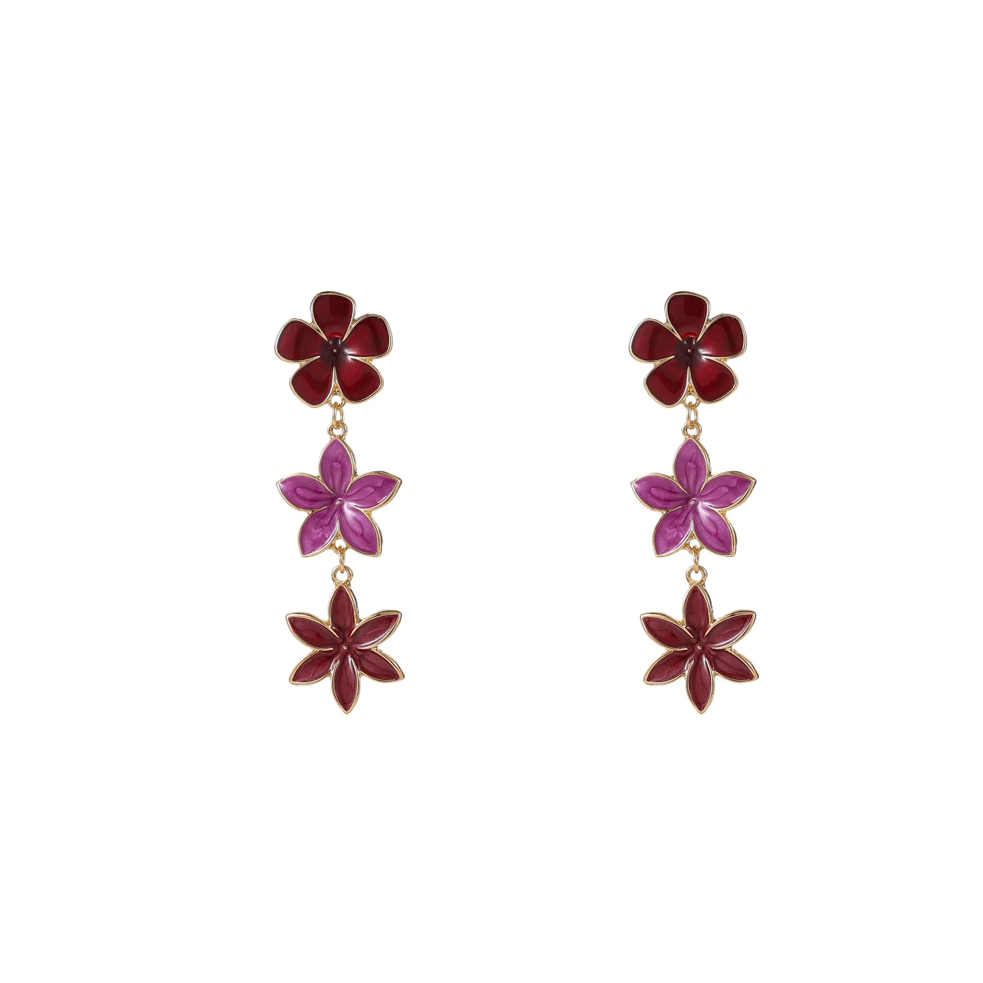 De Day & Eve oorbellen E55033-2 in roze/goudkleurig zijn verfijnde en elegante stud oorbellen. Deze sieraden voegen een vleugje luxe toe aan elke outfit. Draag ze bij zowel casual als formele gelegenheden voor een subtiele maar opvallende look. Combineer met bijpassende accessoires voor een harmonieuze stijl. Perfect voor dagelijks gebruik en speciale momenten.