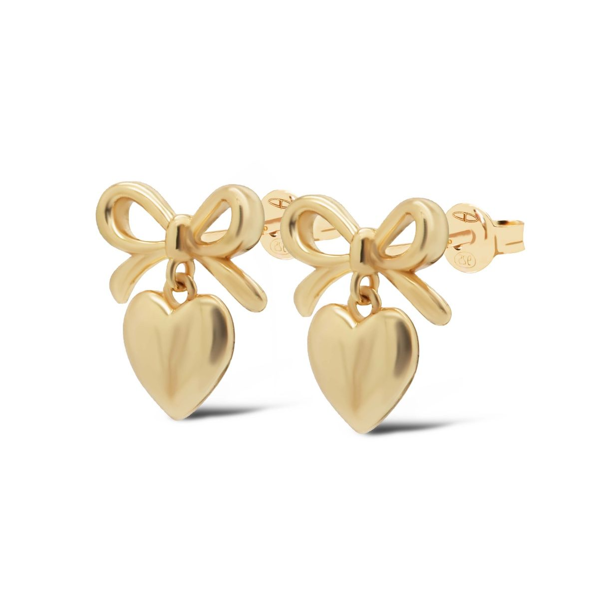De Karma Symbols XL LIVERA Bow Heart Goldplated, model KAR-X200GP, is een verfijnd paar oorbellen met een boog- en hartontwerp, verguld voor een luxueuze uitstraling. Perfect als statement stuk of subtiele elegantie. Combineer met opgestoken haar of een chique avondlook voor maximale impact. Een must-have voor elke sieradenliefhebber!