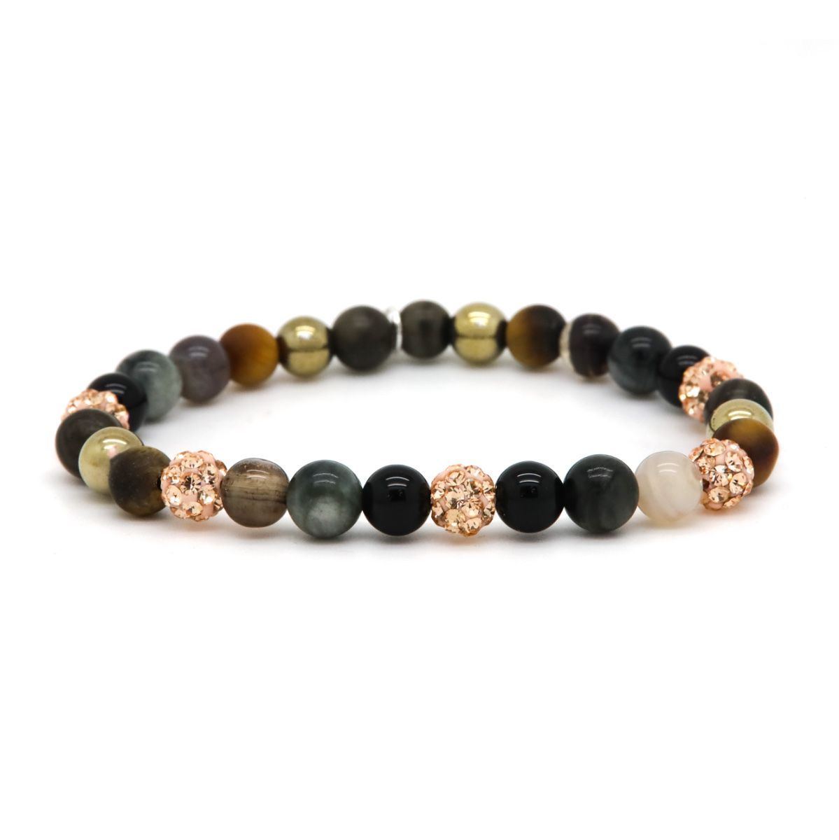De Karma armband Spiral MAELLA XS Elastic (rosegoud kristal) met modelnummer KAR-80183EL is een stijlvolle en elegante armband. Deze sierlijke armband bestaat uit hoogwaardige rosegouden kristallen en is elastisch, waardoor hij gemakkelijk en comfortabel om de pols te dragen is. Perfect te combineren met andere sieraden voor een trendy look.