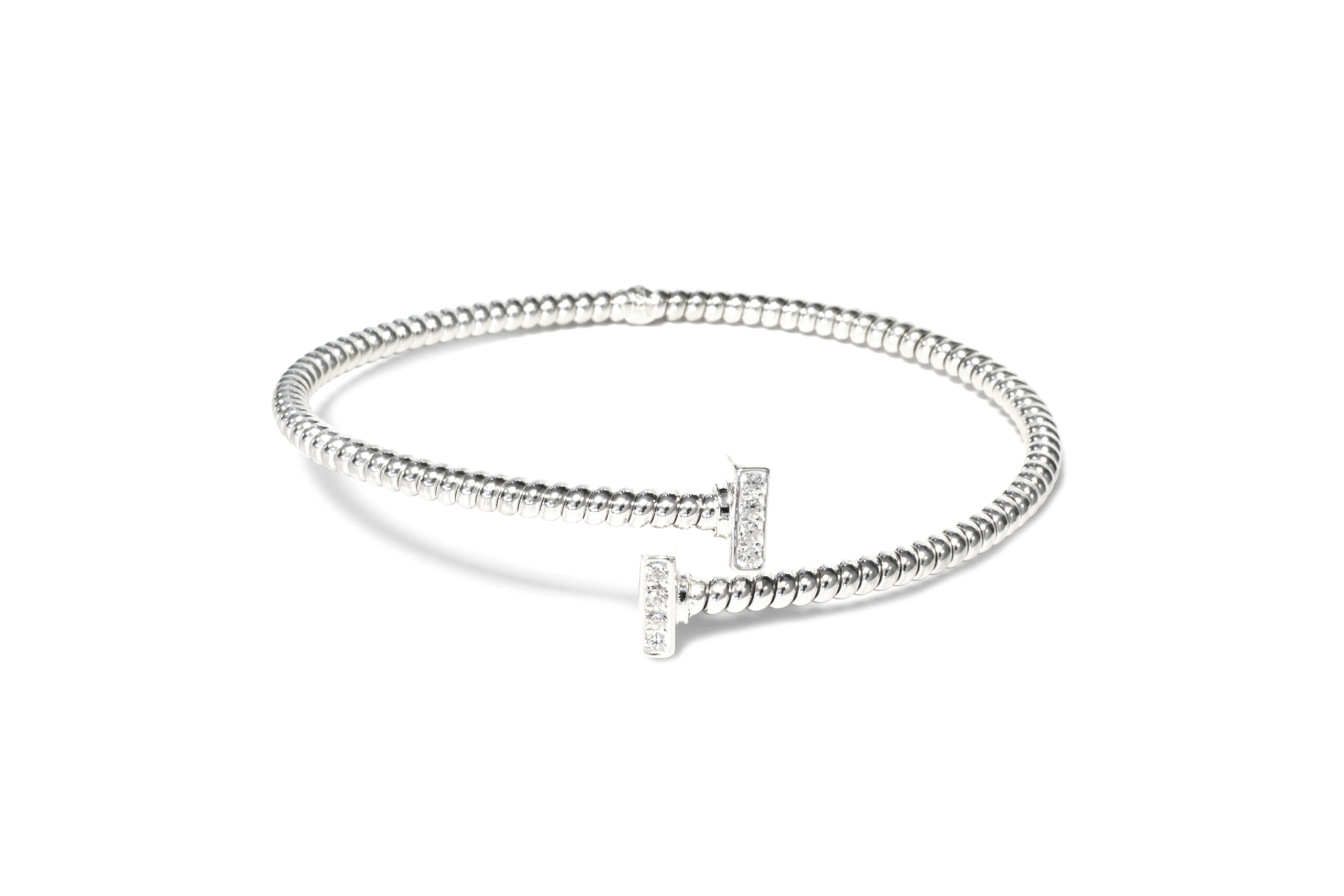 Deze mooi Borsari armband is van Zilver waarin zirkonia's in zijn gelegd.
Bij elke outfit is deze armband te dragen, zodat u elke dag straalt