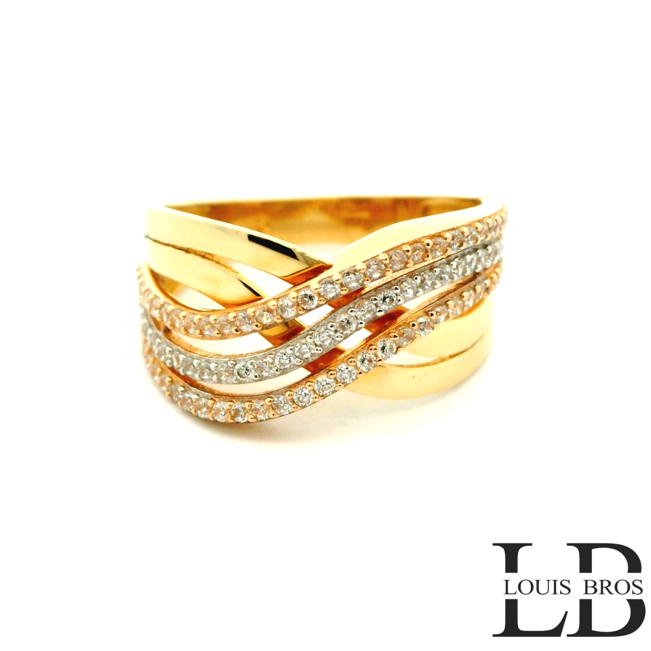 Deze schitterende ring is vervaardigd uit 14 karaat tricolor goud (4.32 gr), waarbij geel-, wit- en rosegoud op elegante wijze samenkomen. Het speelse kleurenspel geeft de ring een unieke en luxe uitstraling. De ring is verder verrijkt met fonkelende zirkonia’s, die zorgen voor een sprankelende schittering bij iedere beweging.

Een tijdloos en stijlvol sieraad dat perfect is voor dagelijks gebruik, maar ook bijzonder mooi bij feestelijke gelegenheden. Dankzij de combinatie van drie goudkleuren laat de ring zich makkelijk combineren met andere sieraden.

 Materiaal: 14 karaat goud (tricolor: geel, wit & rosé)
 Steen: Zirkonia
 Stijl: Elegant, luxe en veelzijdig.
De ring is verkrijgbaar in meerdere afmetingen.
