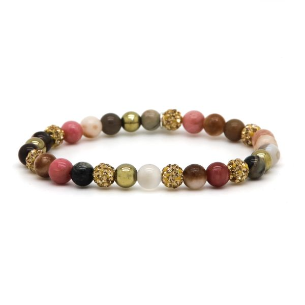 De Karma armband Spiral INES XS Elastic met modelnummer KAR-80197EL is een elegante armband met een goudkleurige kristallen structuur. Draag deze armband als een stijlvol accent bij zowel casual als chique outfits voor een verfijnde uitstraling.