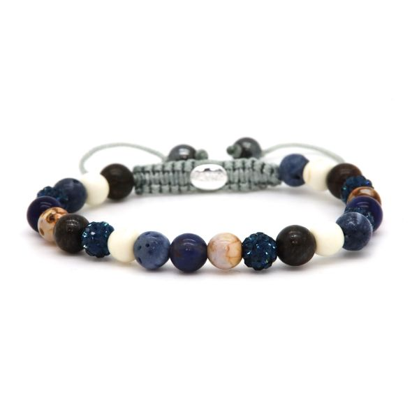 De Karma armband Spiral AIKO XS (blauwe kristal), model KAR-80169 is een prachtige armband. Deze elegante armband is perfect om subtiel te dragen bij zowel casual als formele outfits. Draag deze armband solo of combineer met andere sieraden voor een stijlvolle en unieke look.