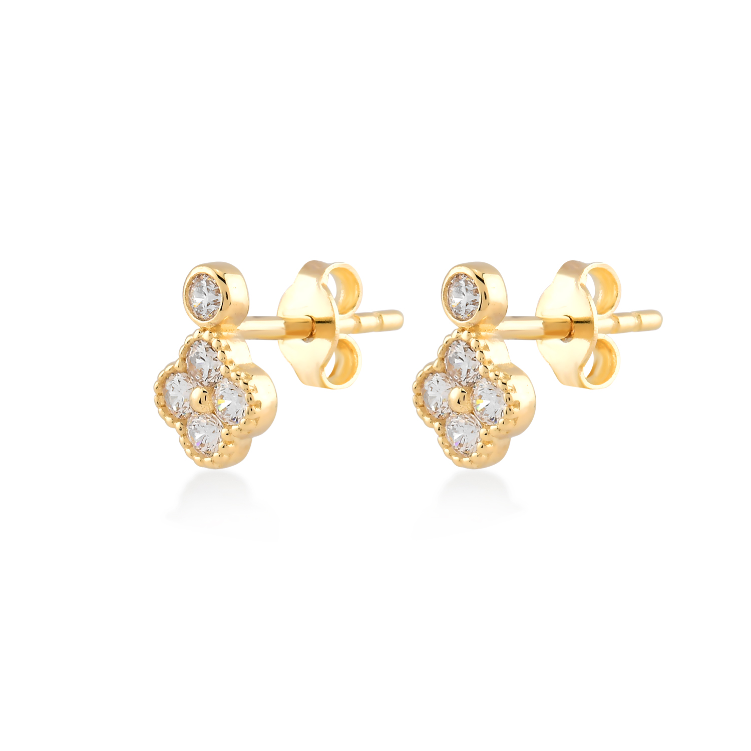 Dit zijn oorbellen van het merk Swing Jewels gemaakt voor dames.