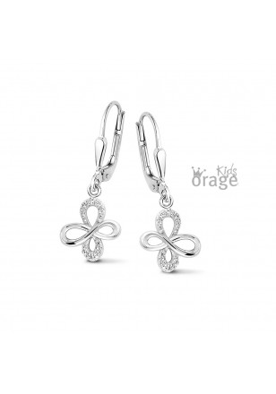 Orage Kids zilveren oorbellen met vlinder hangertje. Gemaakt van 925 sterling zilver. Perfect om dagelijkse outfits een speelse touch te geven. Combineer met andere zilveren sieraden voor een complete look. Geschikt voor elke gelegenheid dankzij hun elegante ontwerp.