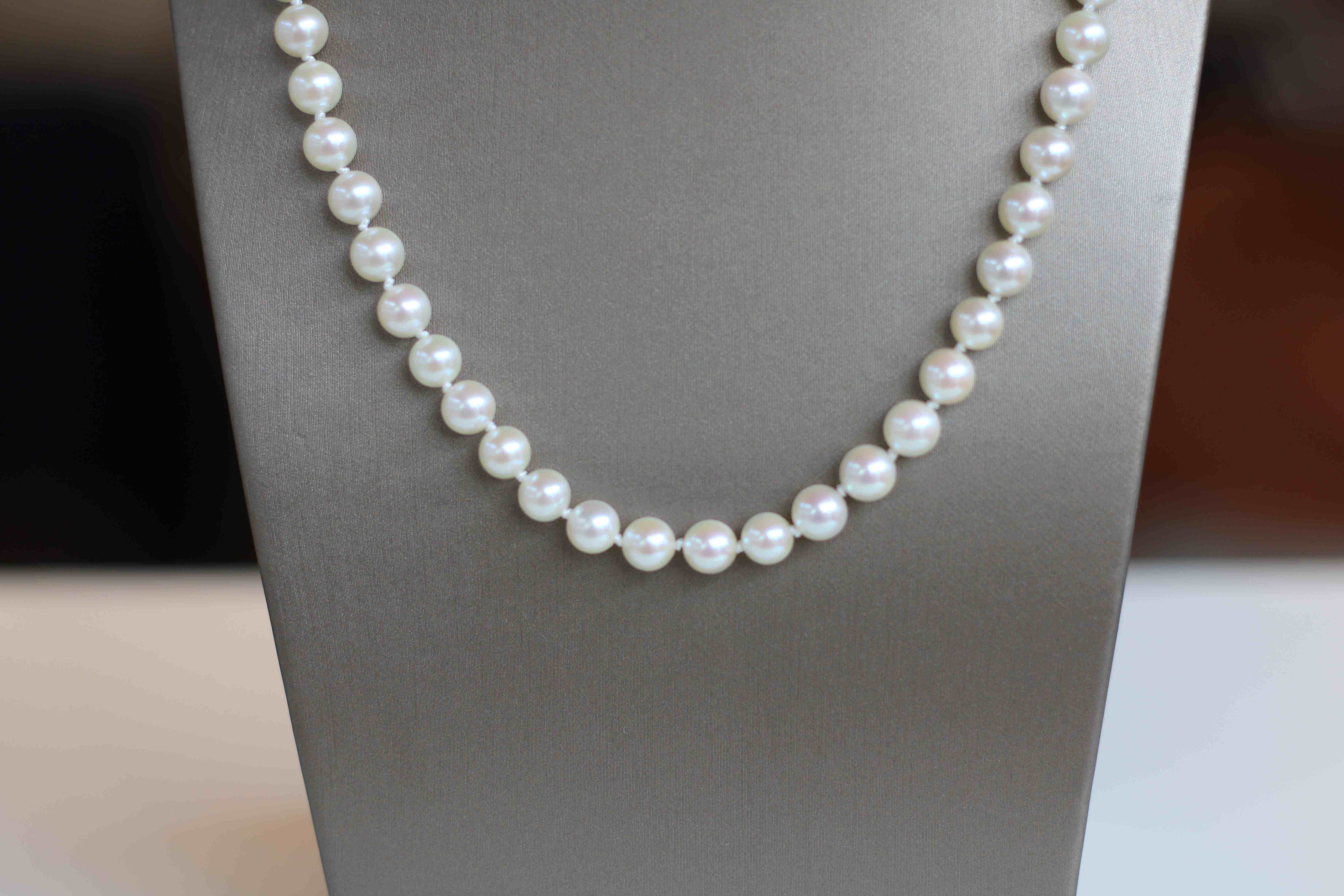 Cultive parel 96mm)collier van 43cm met magneetsluiting zilver van 8mm
