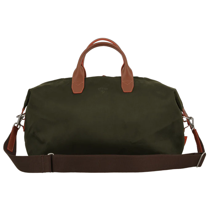Luxe Reistas 24L – Duurzaam, Lichtgewicht en Stijlvol Afgwerkt met Echt Leer

Ben je op zoek naar een compacte maar robuuste reistas voor korte trips, sport of dagelijks gebruik? Deze Luxe Reistas van 24 liter is een perfecte combinatie van stijl, functionaliteit en kwaliteit. Gemaakt van supersterk polyester met een zachte velours-touch, en afgewerkt met garnituren van volnerfleer, straalt deze tas klasse en duurzaamheid uit.

Met een gewicht van slechts 1 kg is de tas bijzonder licht, terwijl de stevige materialen zorgen voor optimale bescherming van je spullen. De voering van een mix van polyester en katoen zorgt voor extra comfort en een verzorgde afwerking aan de binnenkant.

Deze reistas is ideaal voor gebruik als handbagage, sporttas of weekendtas. Dankzij het compacte formaat en slimme ontwerp neem je alles mee wat je nodig hebt – zonder overbodige ballast.

Belangrijkste kenmerken:

Afmetingen: Compact met 24 liter inhoud

Gewicht: Slechts 1 kg – licht en makkelijk mee te nemen

Materiaal: Sterk polyester met velours-touch

Afwerking: Details van volnerf echt leer

Voering: Zachte mix van polyester en katoen

Gebruik: Ideaal als sporttas, handbagage of korte trip

Met zijn luxueuze afwerking, duurzame materialen en tijdloos design is deze reistas een must-have voor wie praktisch reizen wil combineren met stijl.

Bestel nu bij Lederzaak.nl en ervaar de perfecte mix van kracht, comfort en klasse!