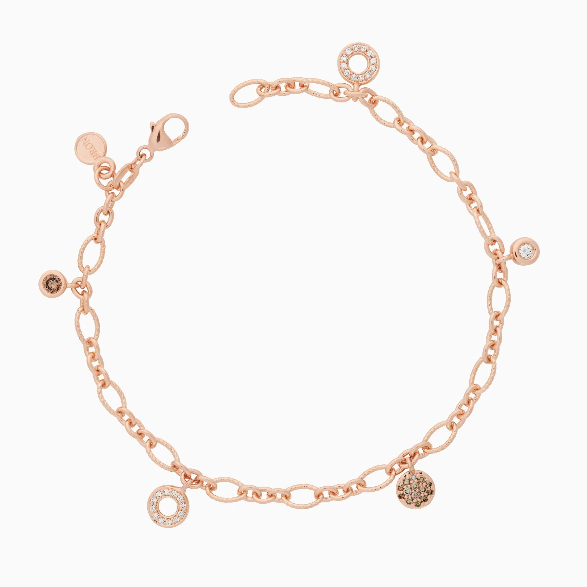 Deze Joy armband van Bron is gemaakt van 18 karaats roségoud en voorzien van witte en champagne diamanten. Het referentienummer is 8AR4031BRX‑1. 
