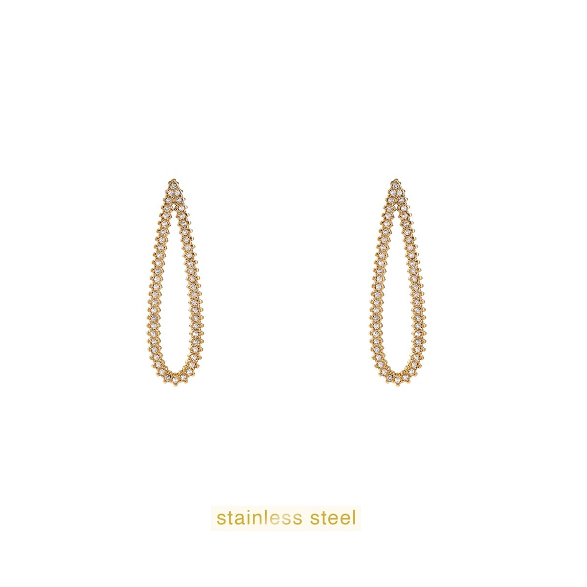 Deze Day & Eve oorstekers Shiny Oval Stud - 14K E56434-2 zijn verfijnde oorbellen, perfect voor elke gelegenheid. De ovale vorm voegt een elegante touch toe. Deze oorstekers zijn ideaal voor zowel casual als formele outfits. Combineer ze met een opgestoken kapsel voor een stijlvolle look die de oorbellen laat schitteren.