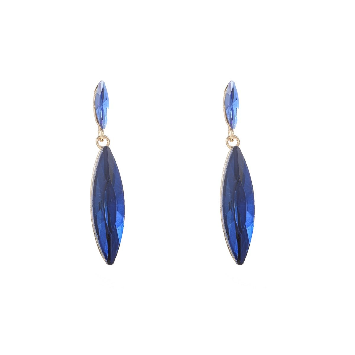 De Day & Eve oorstekers 2 long Stone Dangle met modelnummer E55138-2 bevatten blauwe stenen. Draag ze voor een elegante uitstraling bij formele aangelegenheden of om een chique touch toe te voegen aan je dagelijkse outfit.