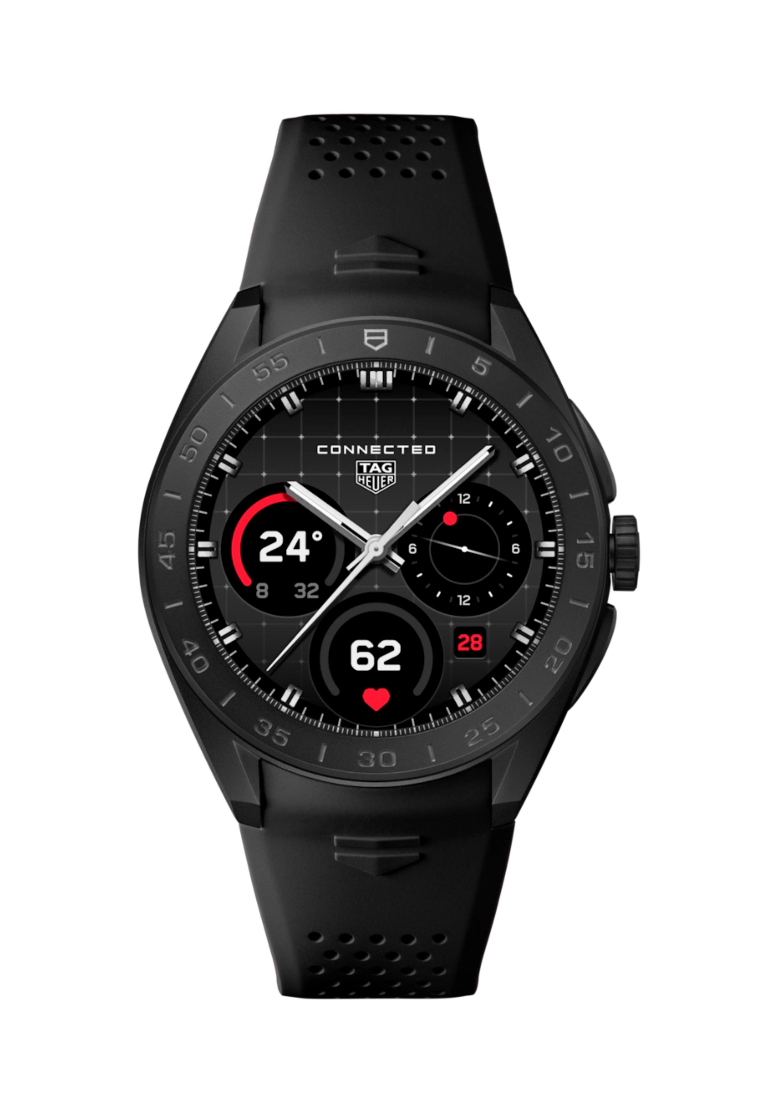 Deze TAG Heuer smartwatch behoort tot de Connected Calibre E5 collectie.
Referentienummer: SBT8A80.BT6293

De TAG Heuer Connected kaliber E5 herdefinieert de smartwatch -ervaring en combineert tijdloze esthetiek met geavanceerde technologie. Deze 45 mm -editie presenteert een verfijnd ontwerp met naadloos geïntegreerde riemen en een nieuw case -ontwerp met scherpere nokken, deze 45 mm -editie markeert een nieuw niveau van verfijning in de verbonden horlogecollectie.

Gemaakt van ultra-licht grade 2 titanium met een zwarte zandstraalde DLC-afwerking, straalt dit horloge moderne verfijning en sportieve flair uit met zijn geheel zwarte esthetiek. De zwarte mat keramische bezel, met zilveren markeringen en ergonomische en geïntegreerde zwarte stalen pushers, verbetert zijn strakke en mooie ontwerp. Personaliseer uw stijl met verwisselbare riemen.

Aangedreven door het TAG Heuer OS, een eigen gebruikerservaring en interface die volledig in eigen huis is ontwikkeld, levert dit horloge een meeslepende TAG Heuer ervaring. Geniet van naadloze technologie met maximaal 3 dagen batterijduur in de modus met een laag vermogen, plus snel opladen dat in slechts 30 minuten een volledige dag van gebruik biedt.