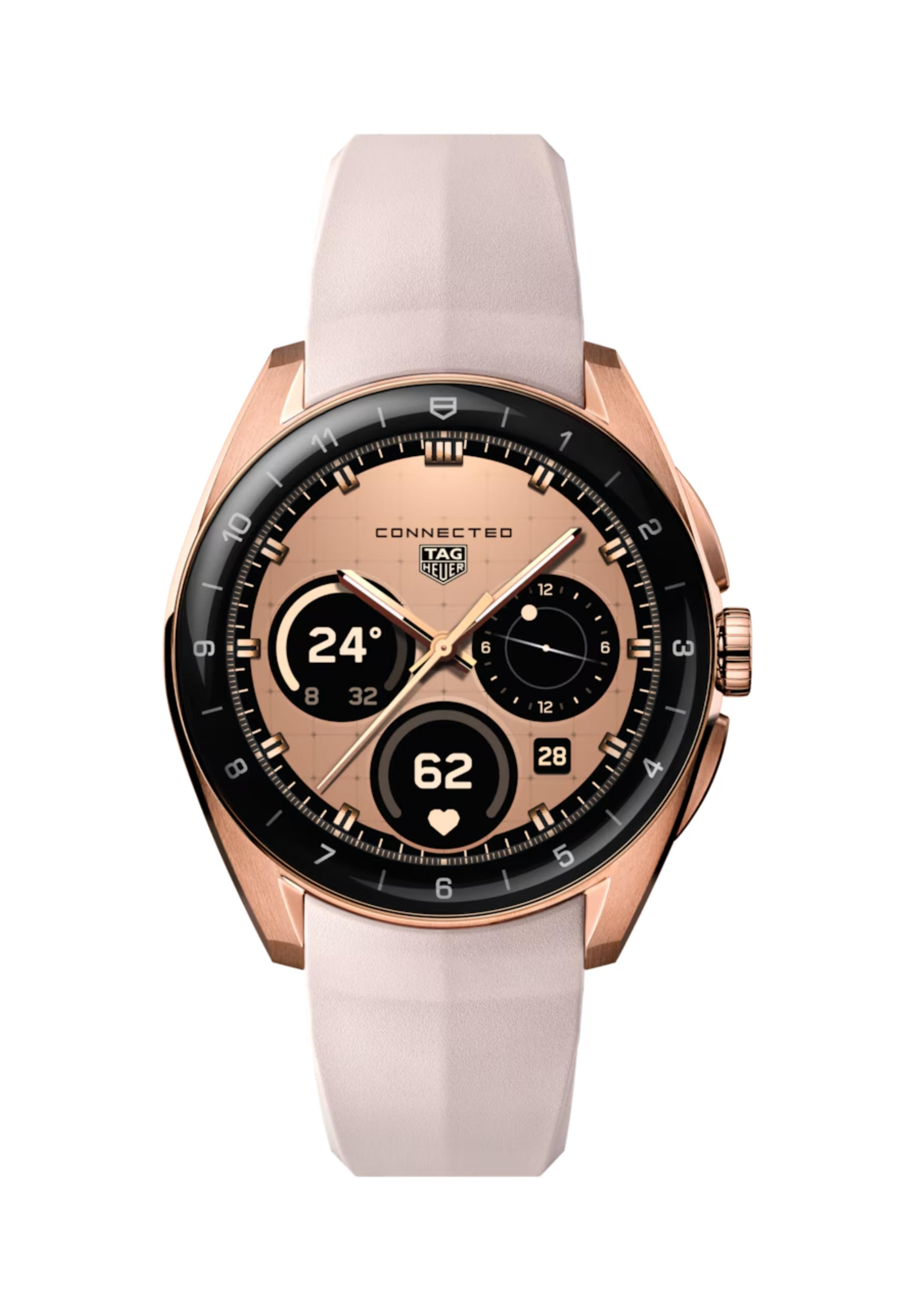 Deze TAG Heuer smartwatch behoort tot de Connected Calibre E5 collectie.
Referentienummer: SBT8011.BT0036

Elegantie voldoet aan innovatie in de TAG Heuer Connected Calibre E5. Dit 40 mm-model beschikt over een verfijnde roestvrijstalen roestvrijstalen kast en de volledig in-house digitale ervaring van de Maison, voltooid met sporttracking. Ervaar functioneel ontwerp en tijdloze stijl, perfect uitgebalanceerd.

De 40 mm -kast is gemaakt van verfijnd roestvrijstalen stalen staal, aangevuld met een koepelvormig saffierkristal met subtiele grijze en zilveren markeringen. Het harmonieuze ontwerp strekt zich uit tot de roségouden PVD -kroon en pushers, waardoor een verfijnde en functionele esthetiek ontstaat.

Aangedreven door het TAG Heuer OS, een eigen gebruikerservaring en interface die volledig in eigen huis is ontwikkeld, kunt u met dit verbonden horloge bijhouden wat er ooit buiten het zicht was. Ervaring verbeterde wellness en een uitgebreid scala aan activiteitengegevenspunten.

Deze TAG Heuer Connected Calibre E5 is ontworpen als uw ultieme partner. Met geavanceerde sensoren, waaronder een hartslagmeter, kompas, versnellingsmeter, gyroscoop en hoogtemeter, stelt dit horloge je in staat om continu vooruit te drukken.