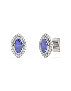 Mori Diamond Exclusive oorstekers zijn verfijnde juweeltjes met 2 Tanzanieten van elk 0,24 karaat en diamanten van 0,085 karaat. Perfect voor elke gelegenheid, deze gouden oorstekers kunnen het beste gedragen worden met opgestoken haar om de sprankeling van de edelstenen te benadrukken. Een schitterende aanvulling op je sieradencollectie!