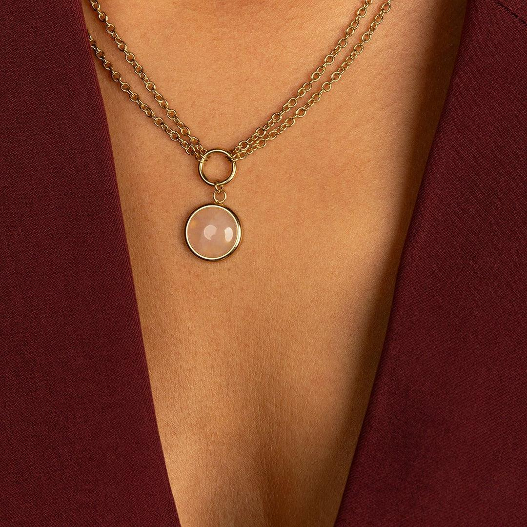 My Bendel collier met rose Quartz steen. Collier is staal met oplaag.