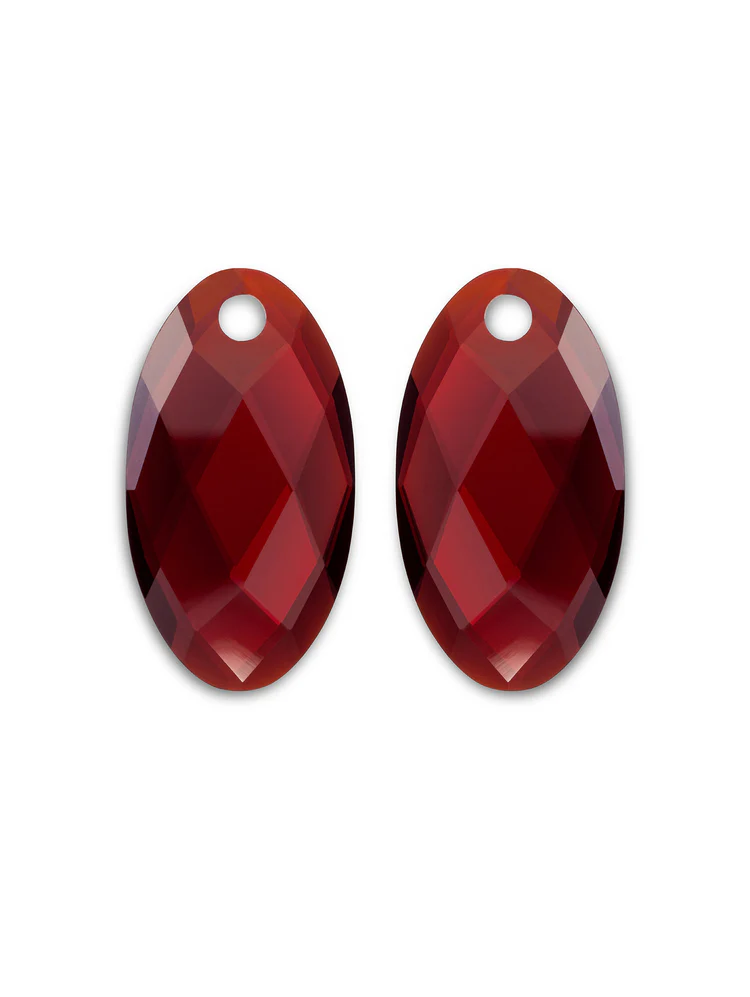SKU
EAGEM50-FCLF-L
EDELSTEEN
Ruby Quartz
KLEUR
Rood
BREEDTE
17.5mm
VORM
Large Leaf