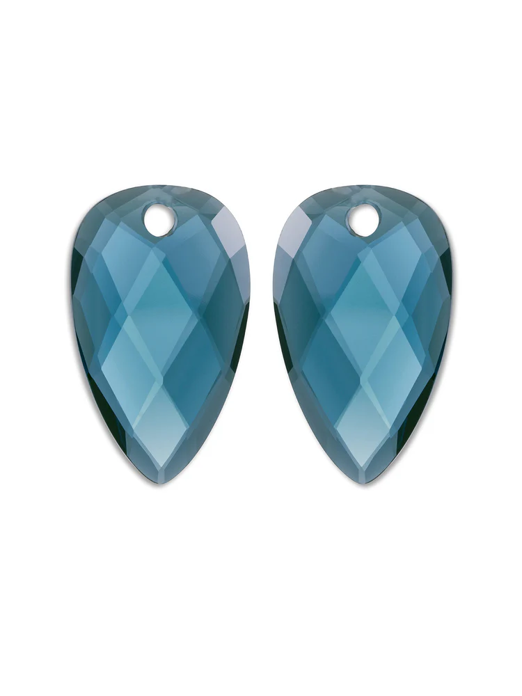 SKU
EAGEM67-BS
EDELSTEEN
Ocean Topaz Quartz
KLEUR
Blauw
BREEDTE
20mm
VORM
Blossom