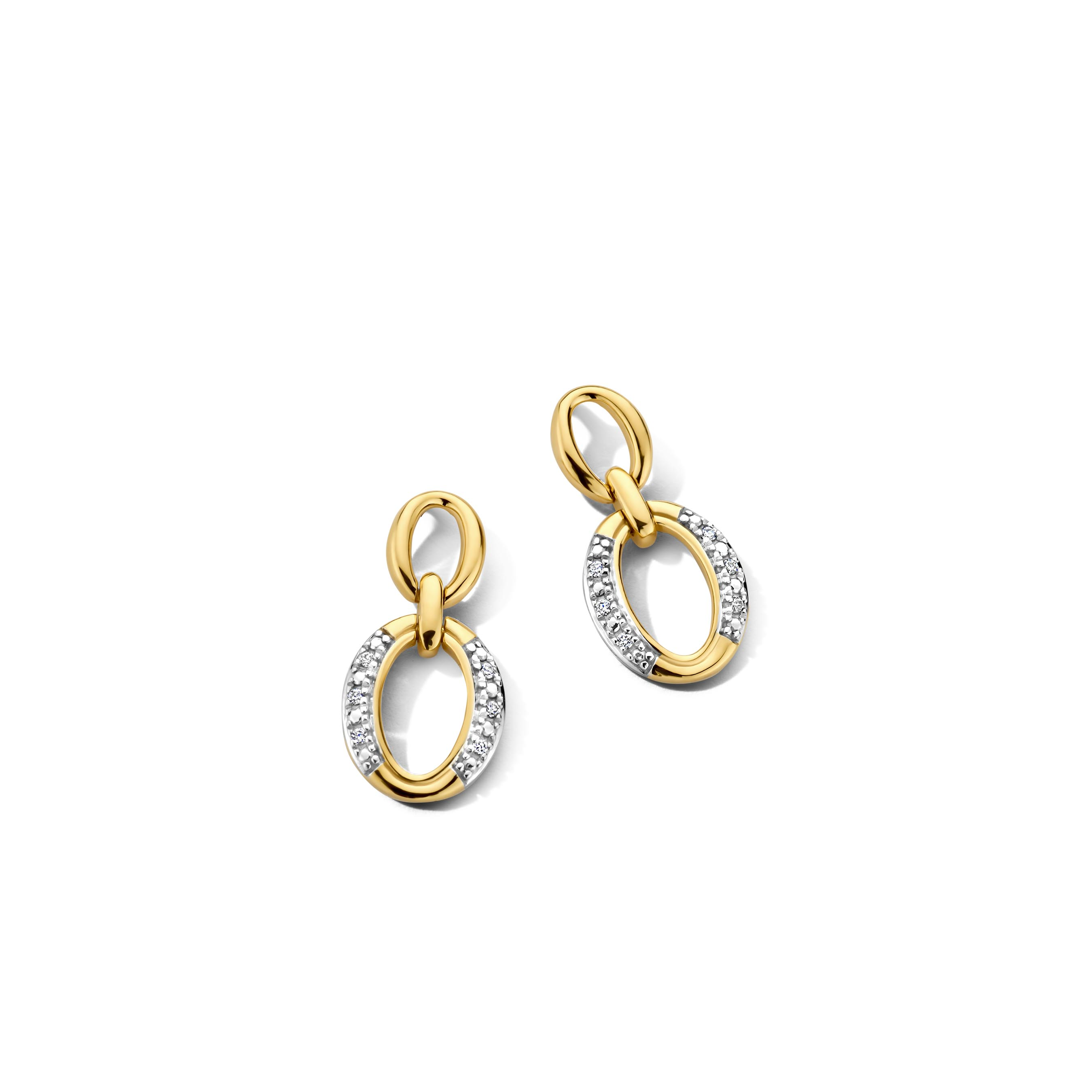 Oorbellen 18 karaat geel goud ,met 0.03ct briljant van de collectie Dulci Nea