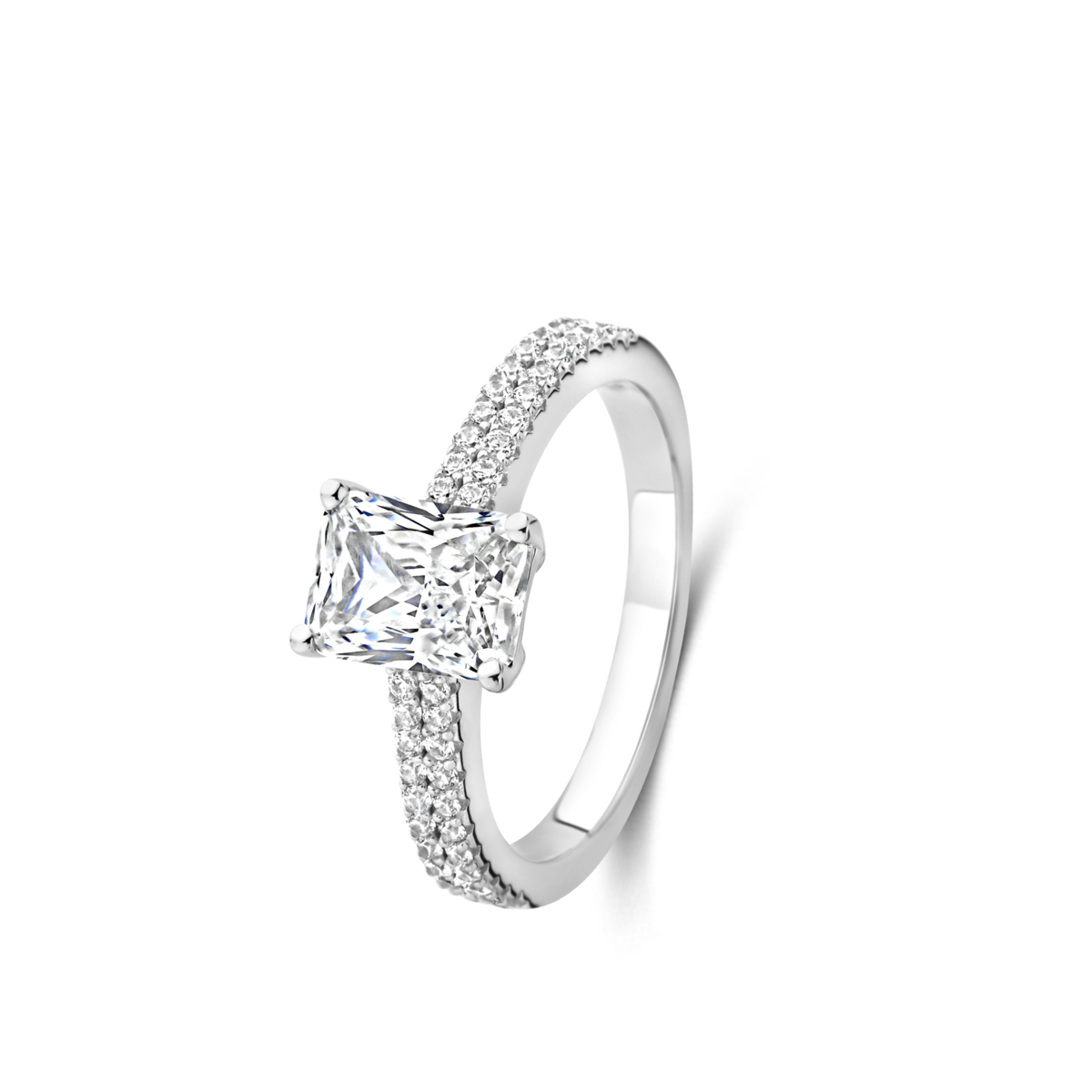 Ring in zilver van het merk Naiomy 