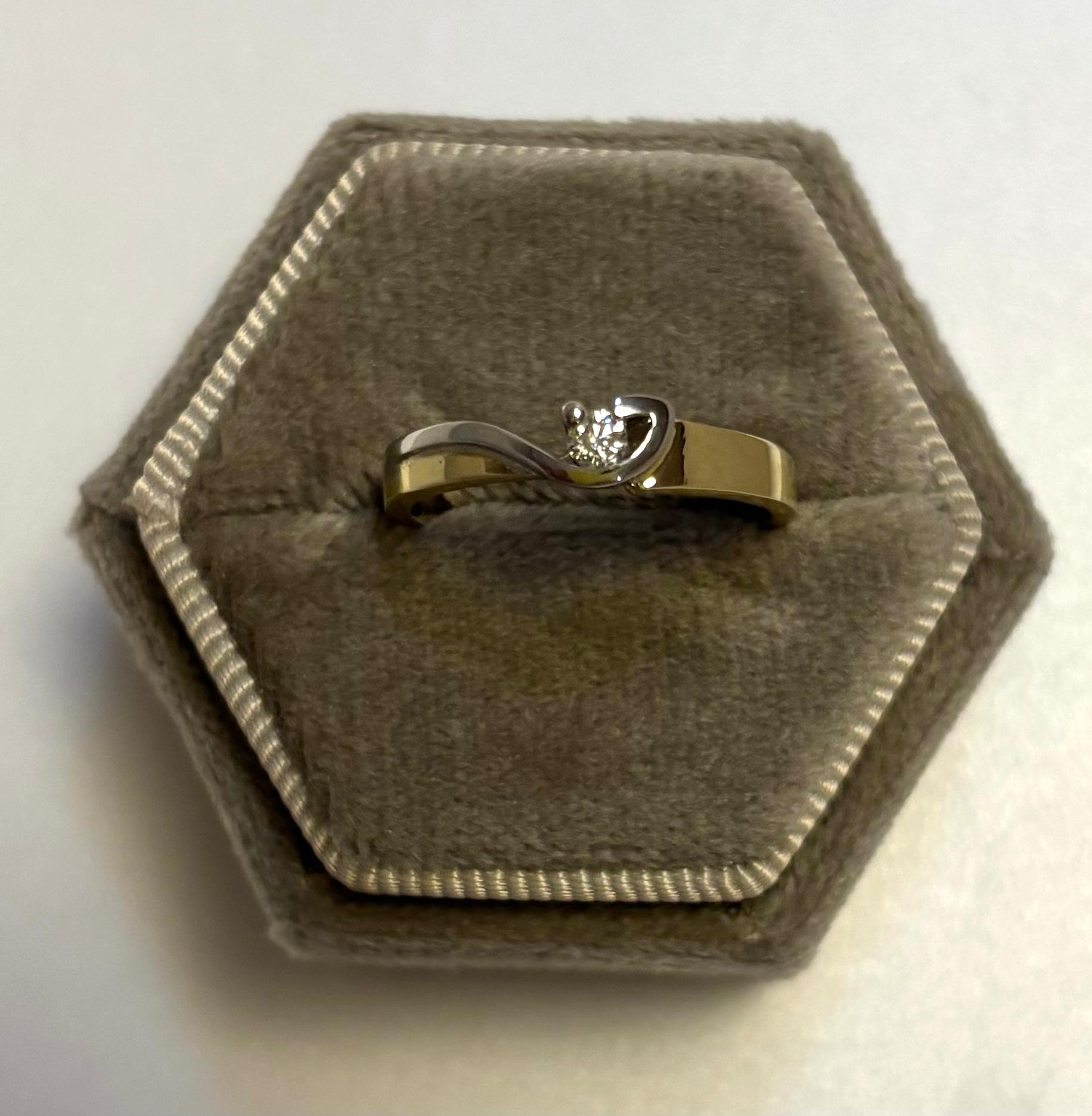 0.07ct briljant 
