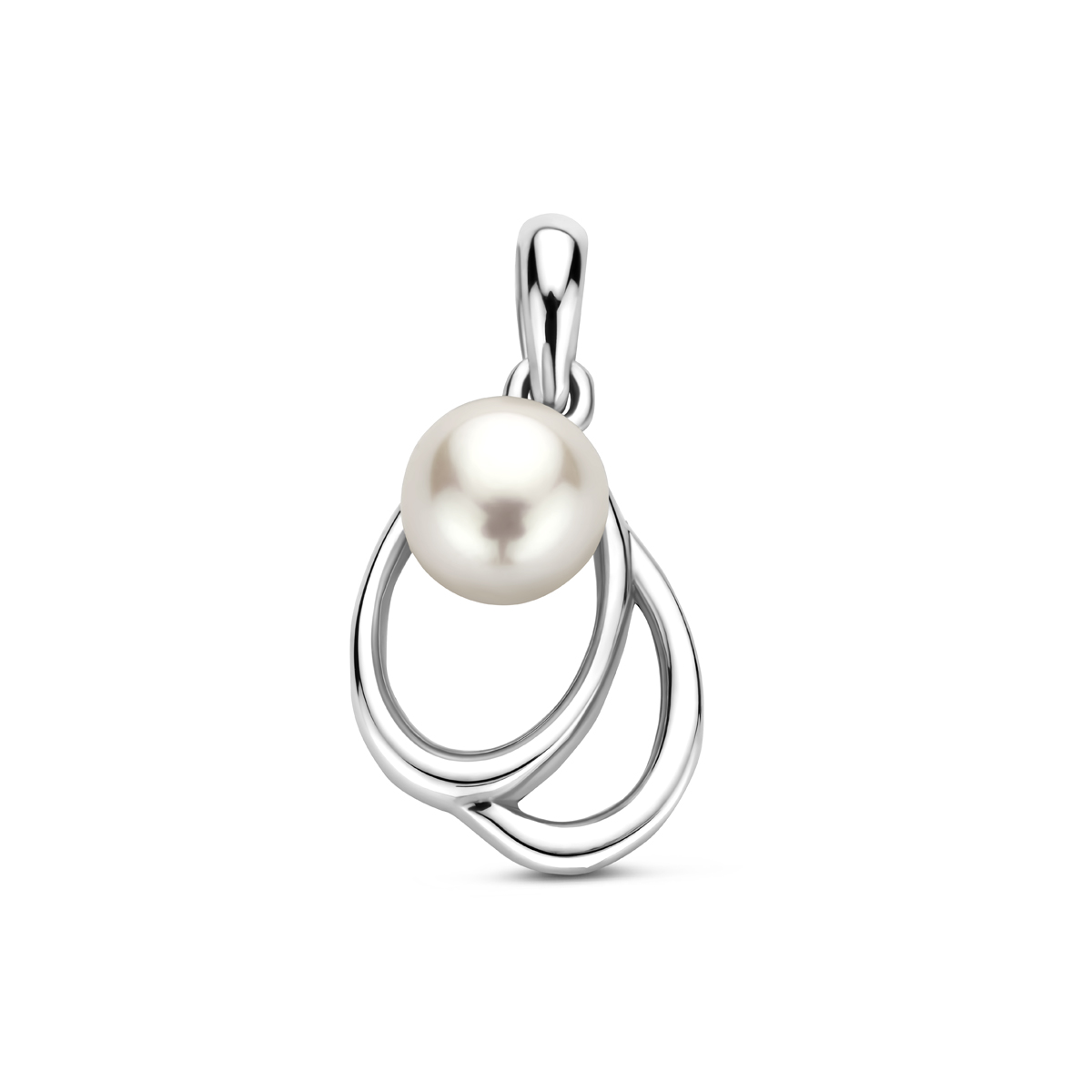 Zilveren hanger uitgevoerd met een parel. De hanger heeft een totale hoogte van 15.5mm.
