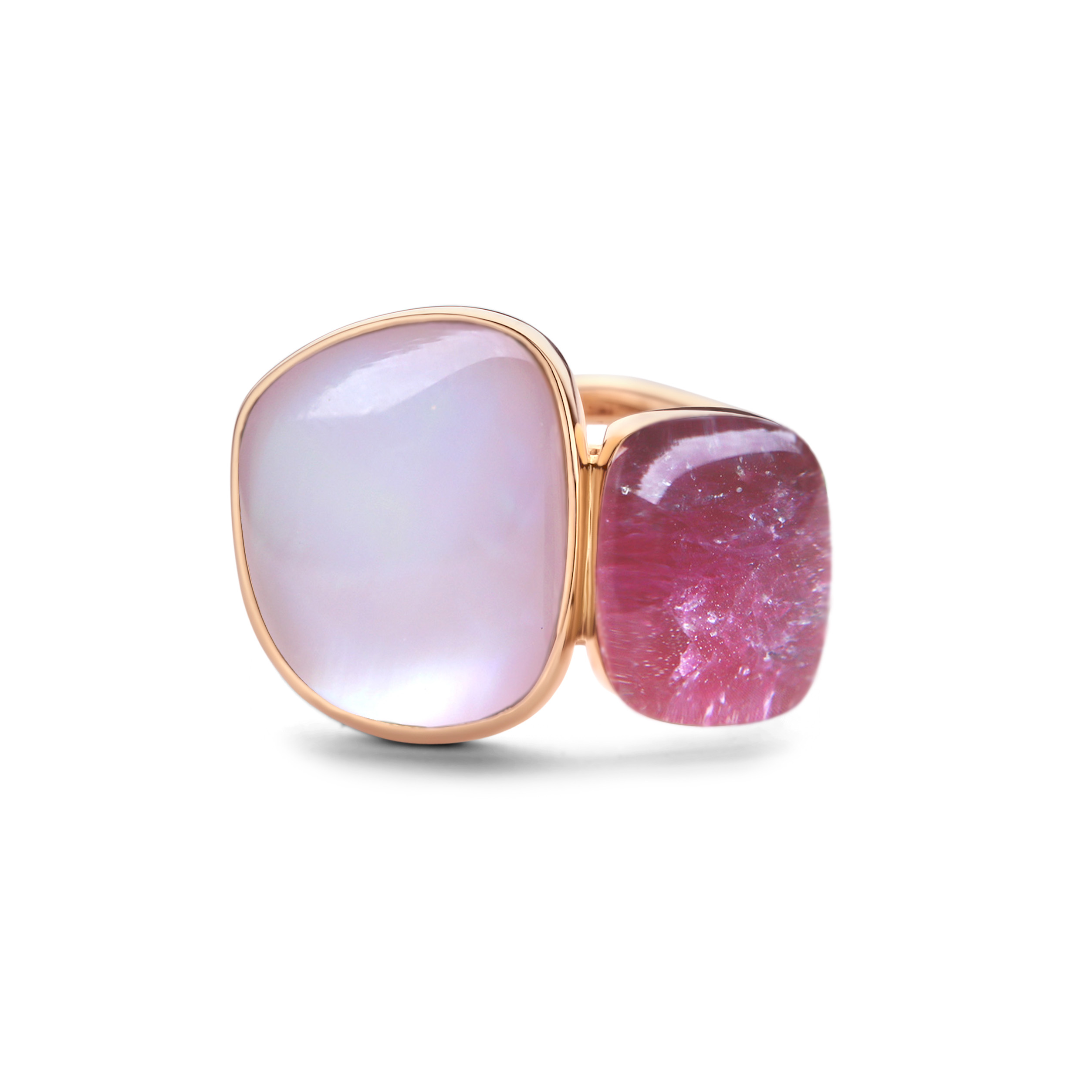 De Bigli Chloé x Sweety Ring, modelnummer 20R149RPQCRRUB, is een verfijnde 18-karaats gouden ring. Perfect voor elegante gelegenheden, combineer het met andere gouden sieraden voor een complete look. Deze stijlvolle en luxe ring is een prachtige toevoeging aan elke juwelencollectie en voegt een subtiele glans toe aan elke outfit.