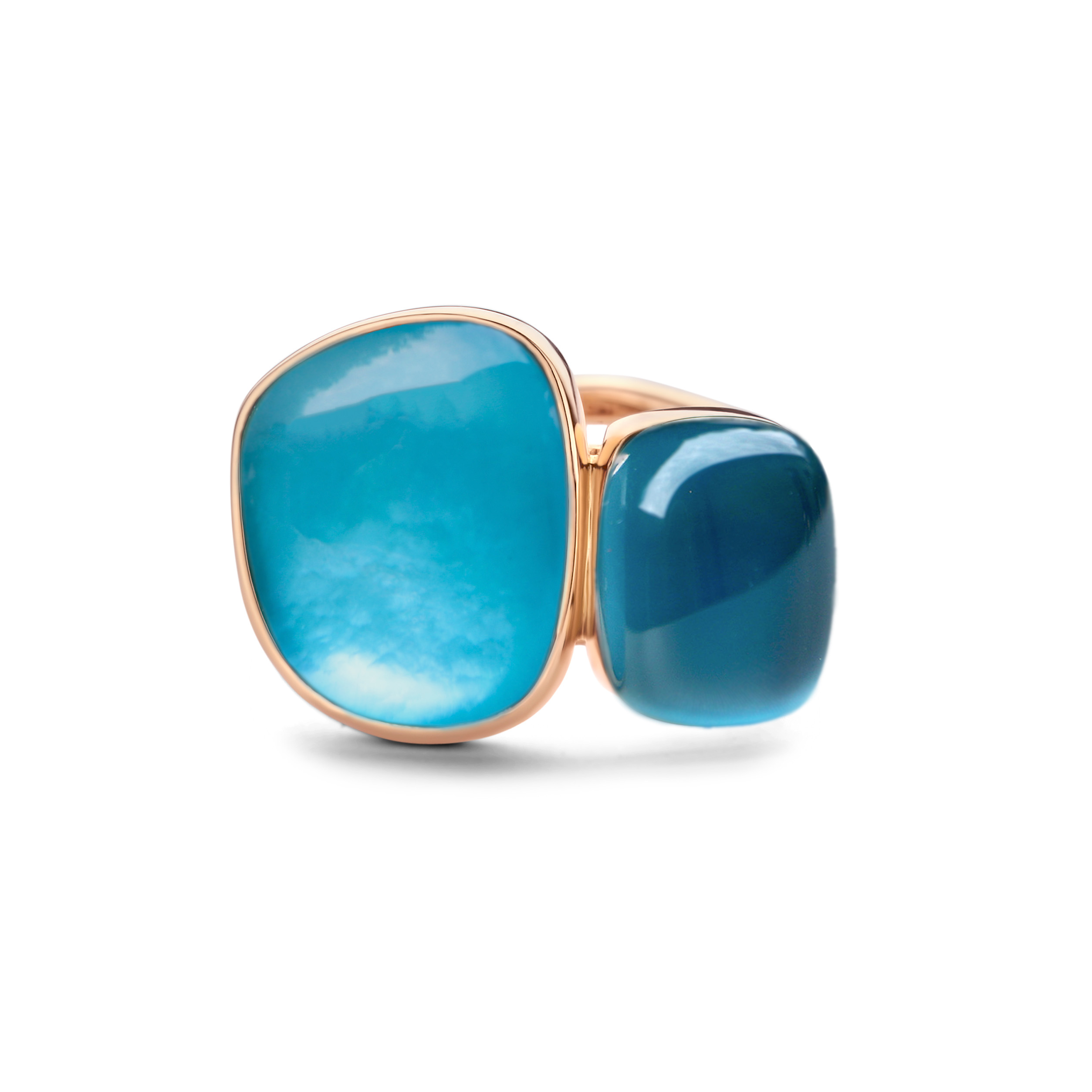 De Bigli Chloé x Sweety ring van modelnummer 20R149RBTMPLOB is een luxueus juweel gemaakt van 18-karaats goud. Draag het als een statement ring om elegantie en stijl aan elke outfit toe te voegen. Perfect voor speciale gelegenheden of om dagelijkse looks een verfijnde touch te geven.