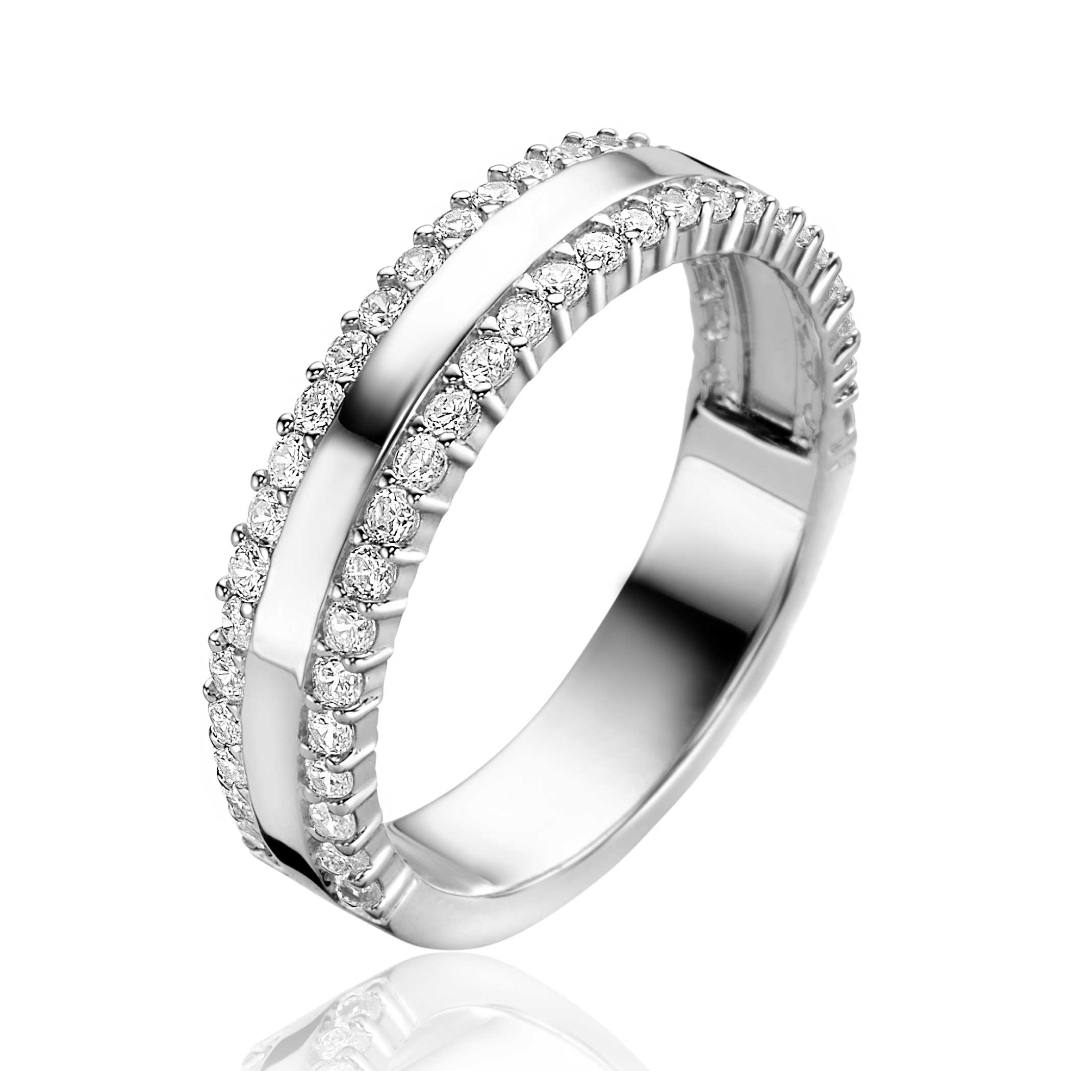 ZIR2445-56 zilveren ring zinzi met buitenranden zirconia's