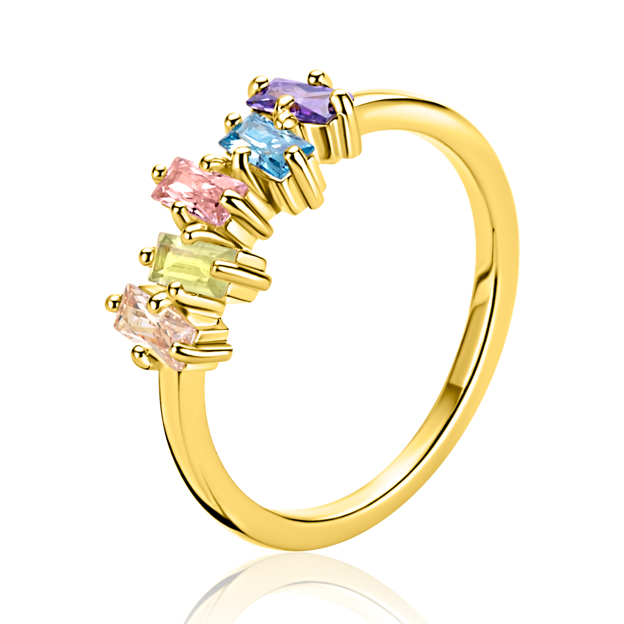 ZINZI gold plated zilveren ring met rechthoekige zettingen, bezet met meerkleurige kleurstenen zoals roze, groen, blauw en paars. De ring is 6mm breed. De ring is vervaardigd van eerste gehalte zilver (925) en extra geel verguld.